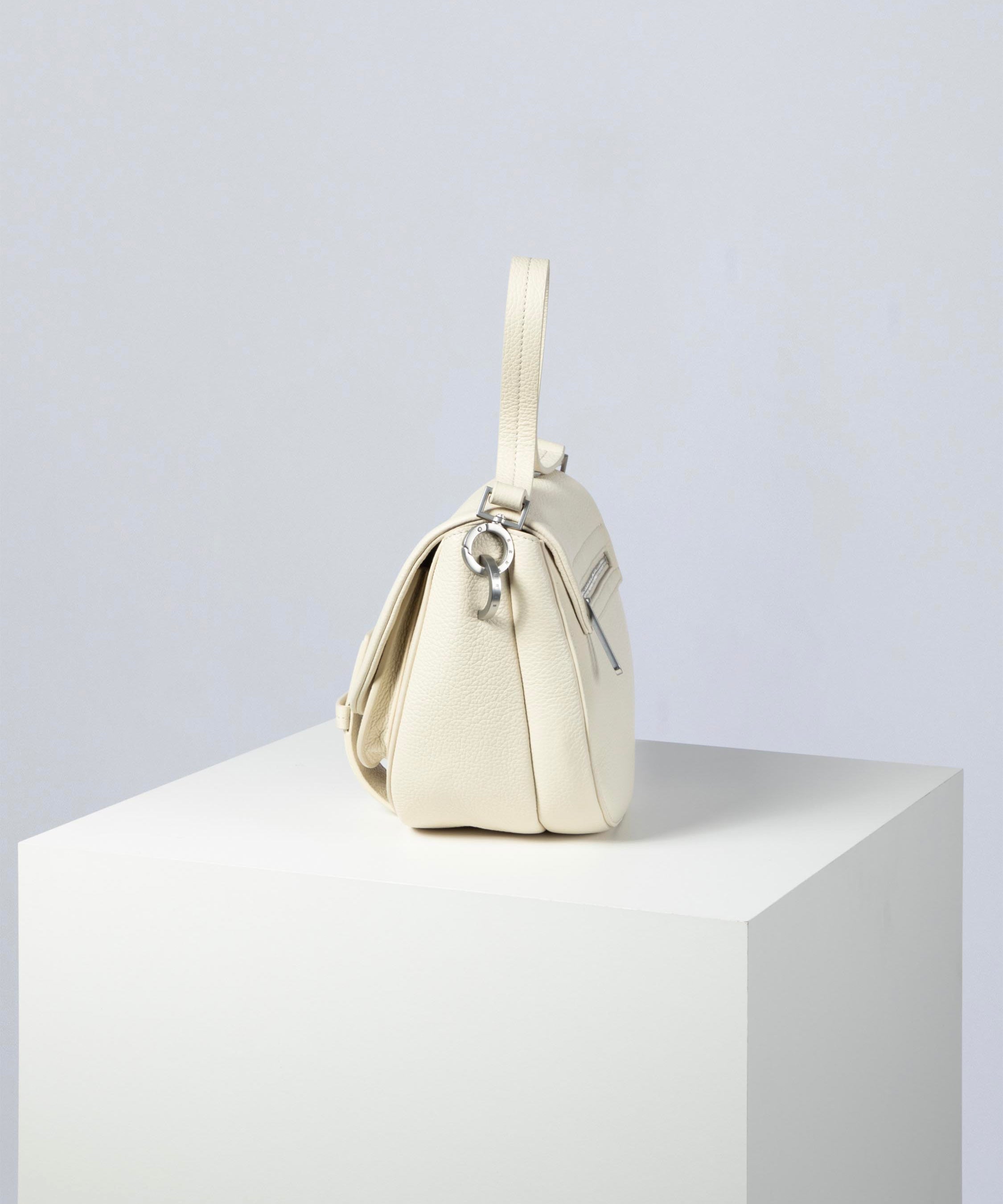 color:reines weiß_ansicht:000000000000003_dokar:Z07_dokar-text:online inhalt