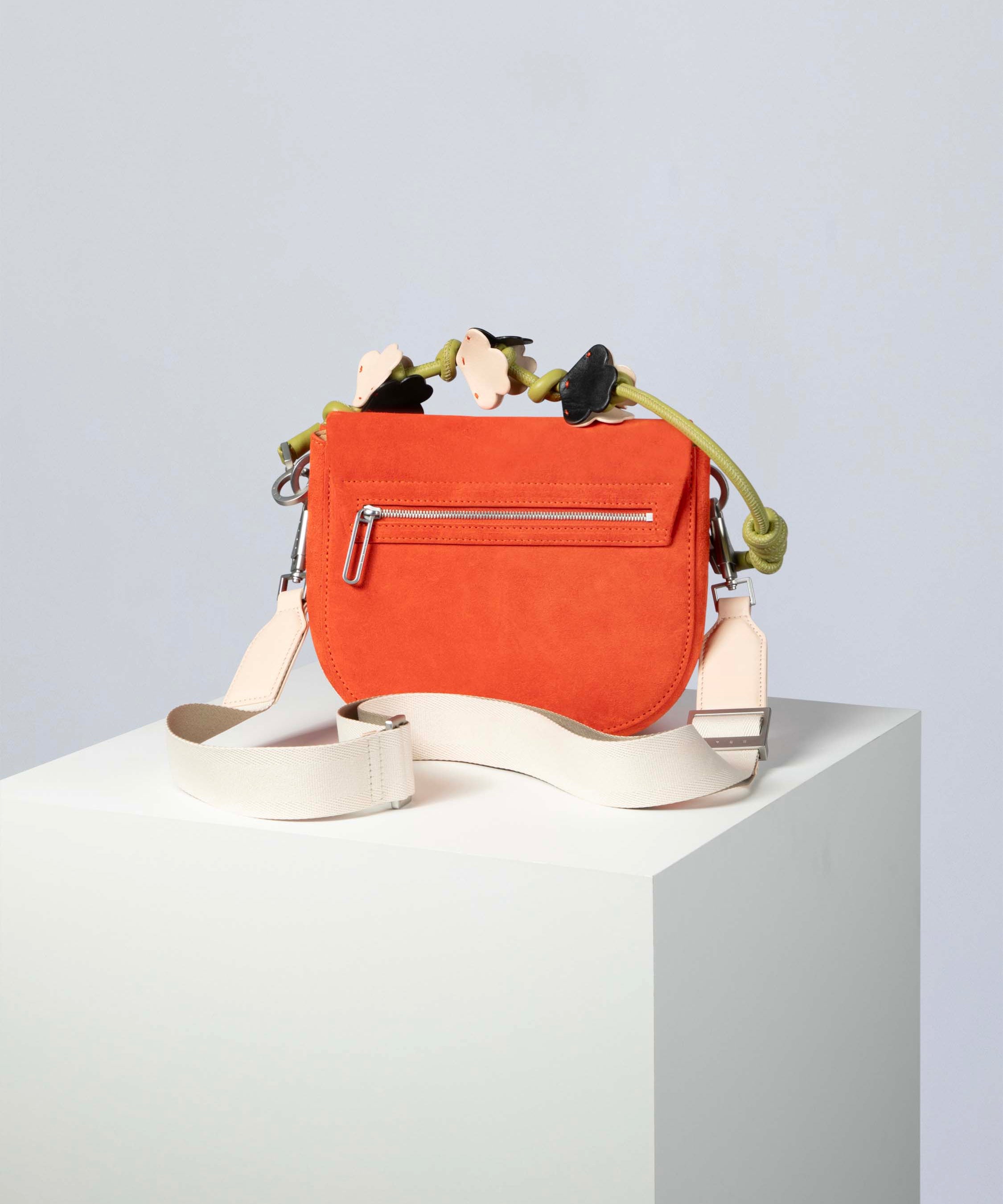 color:orange_ansicht:000000000000003_dokar:Z07_dokar-text:online inhalt