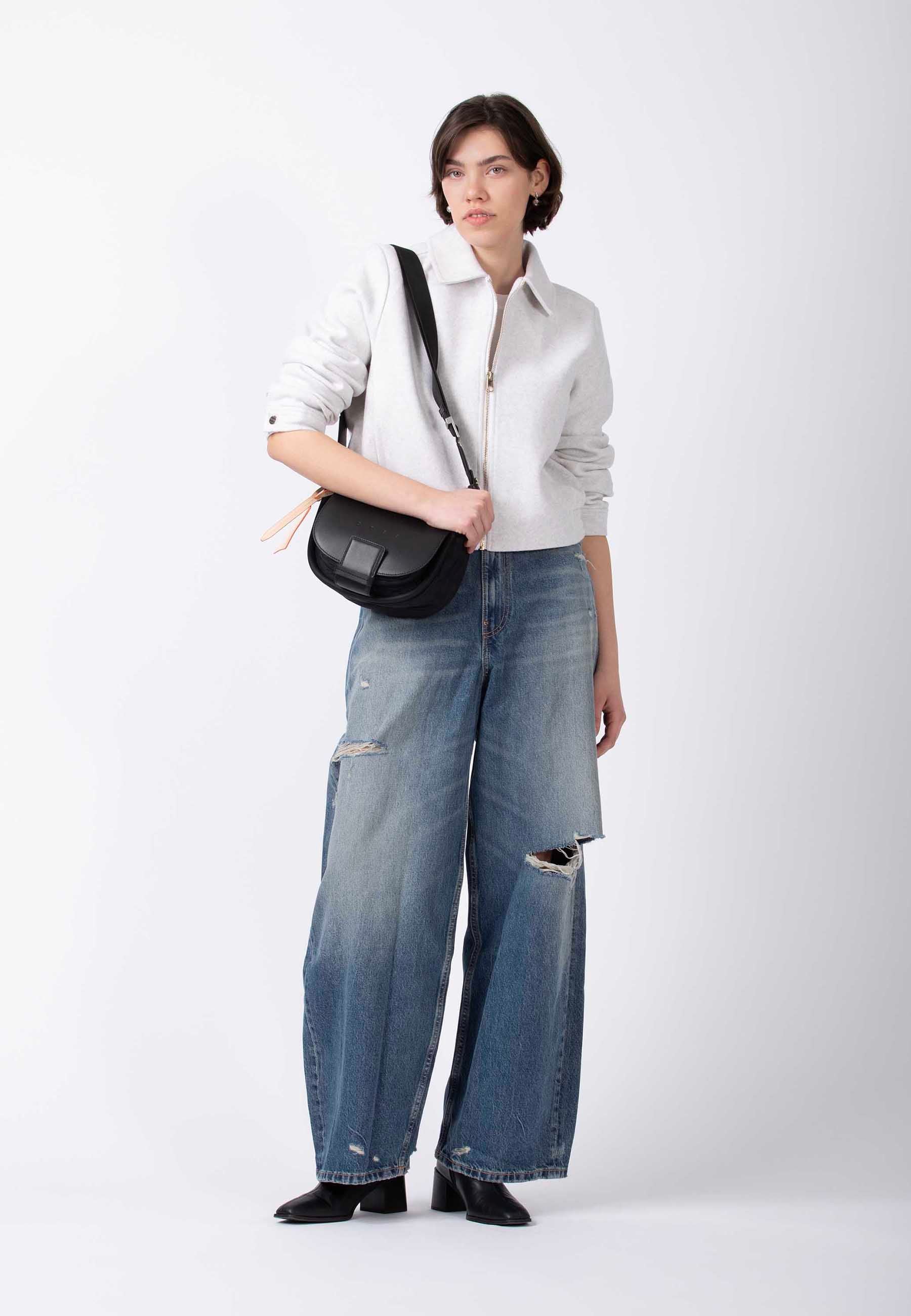 color:schwarz_ansicht:000000000000002_dokar:Z07_dokar-text:online inhalt