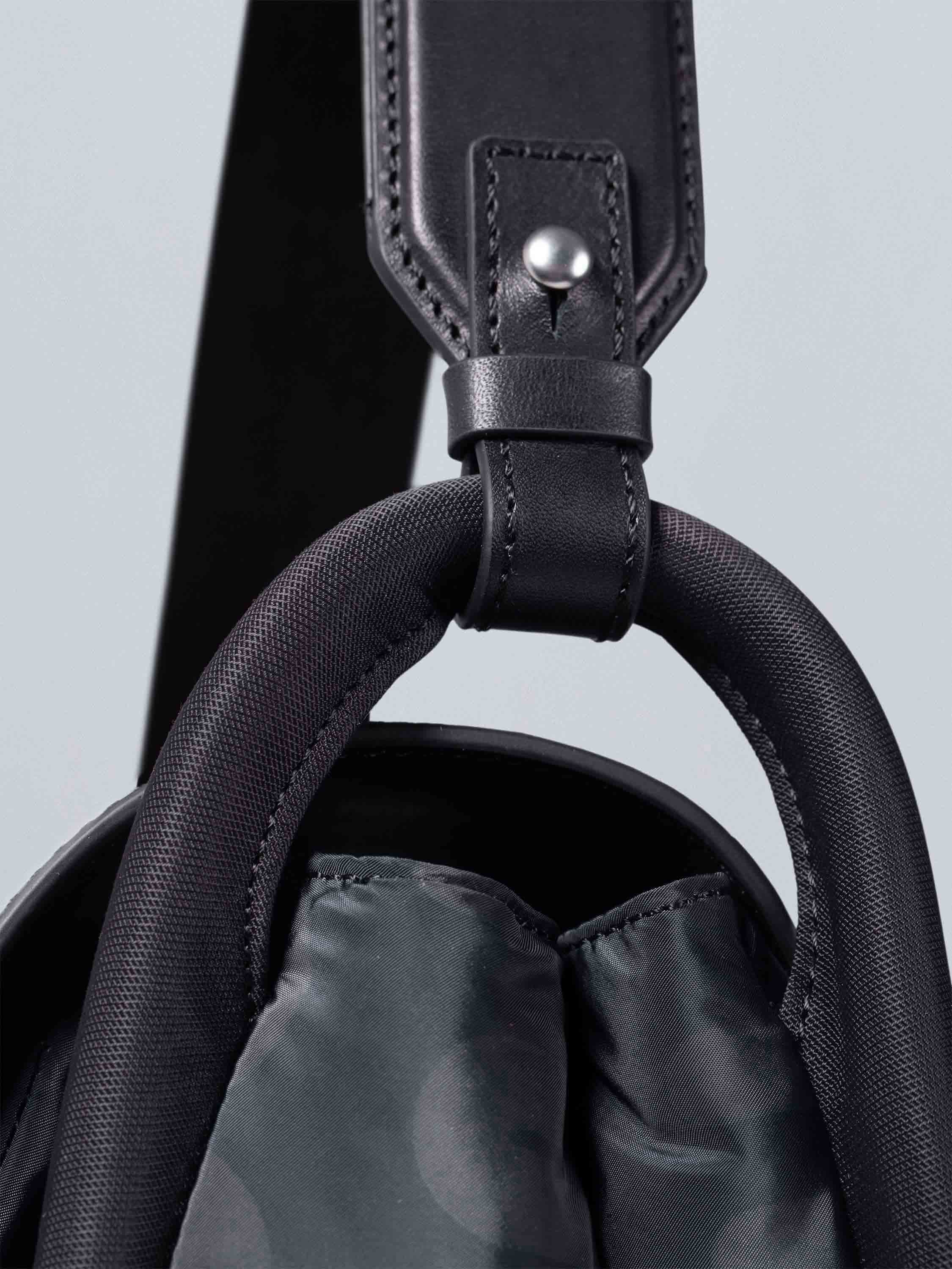 color:schwarz_ansicht:000000000000007_dokar:Z07_dokar-text:online inhalt