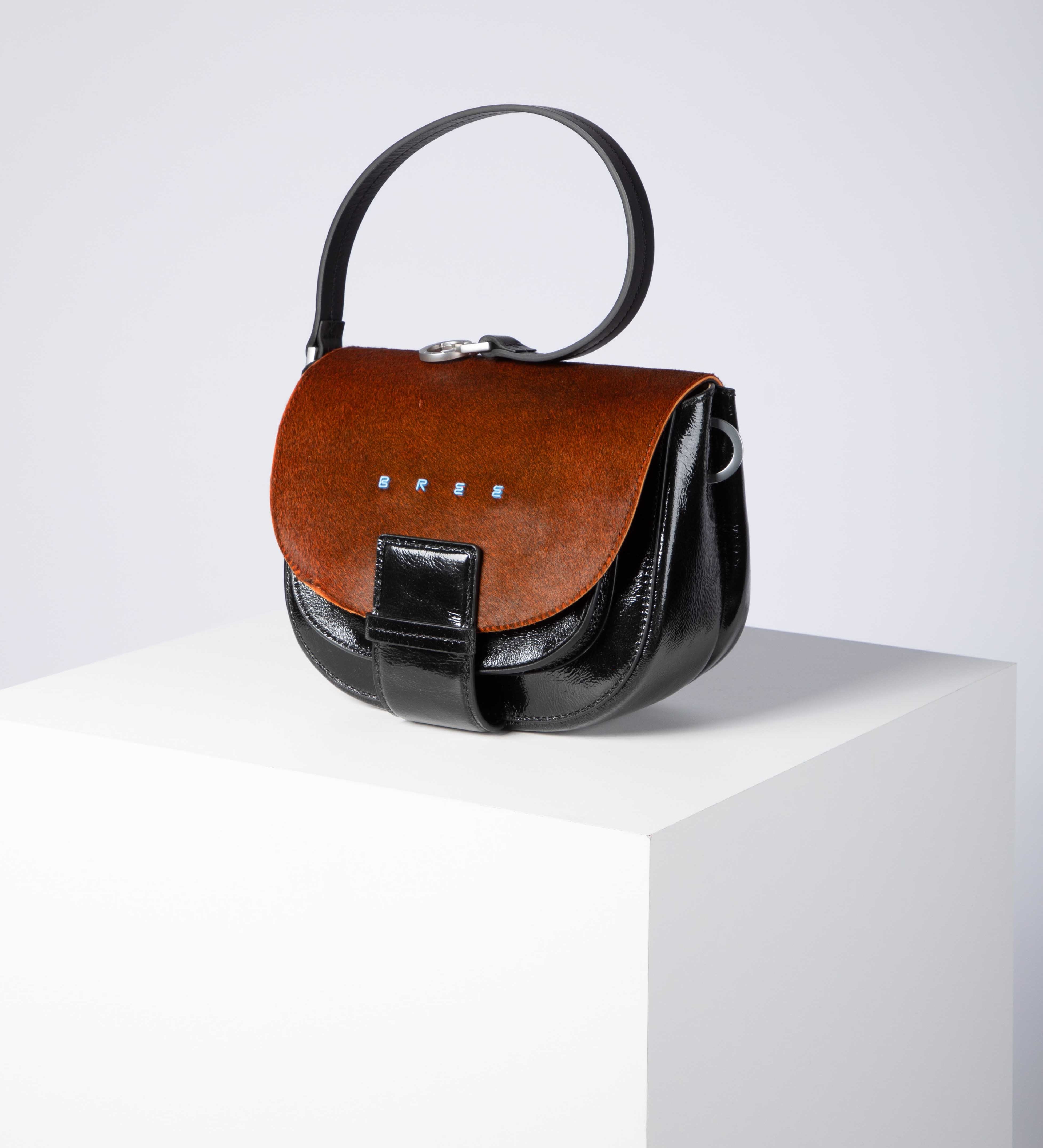 color:braun_ansicht:000000000000002_dokar:Z07_dokar-text:online inhalt