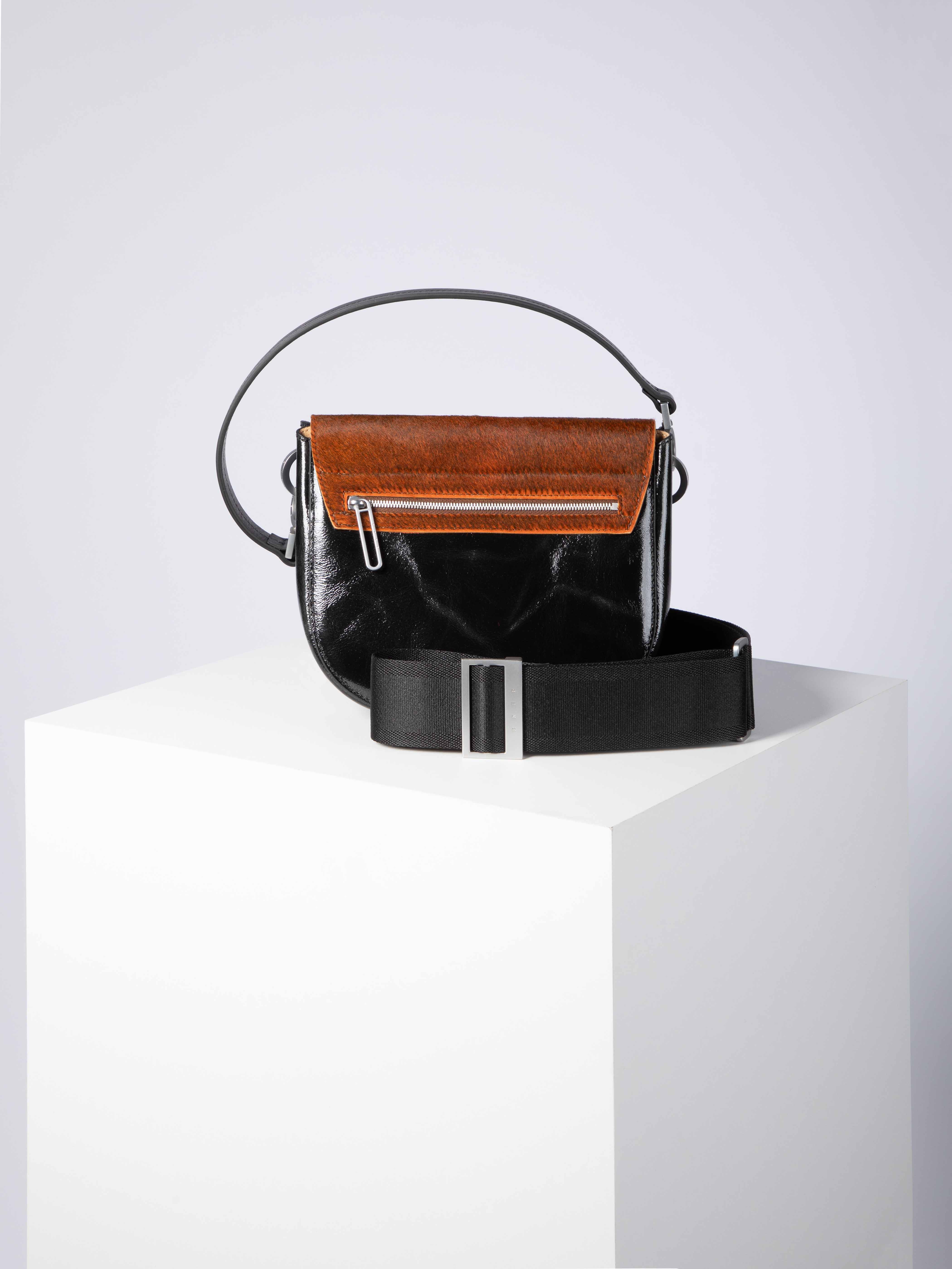 color:braun_ansicht:000000000000004_dokar:Z07_dokar-text:online inhalt