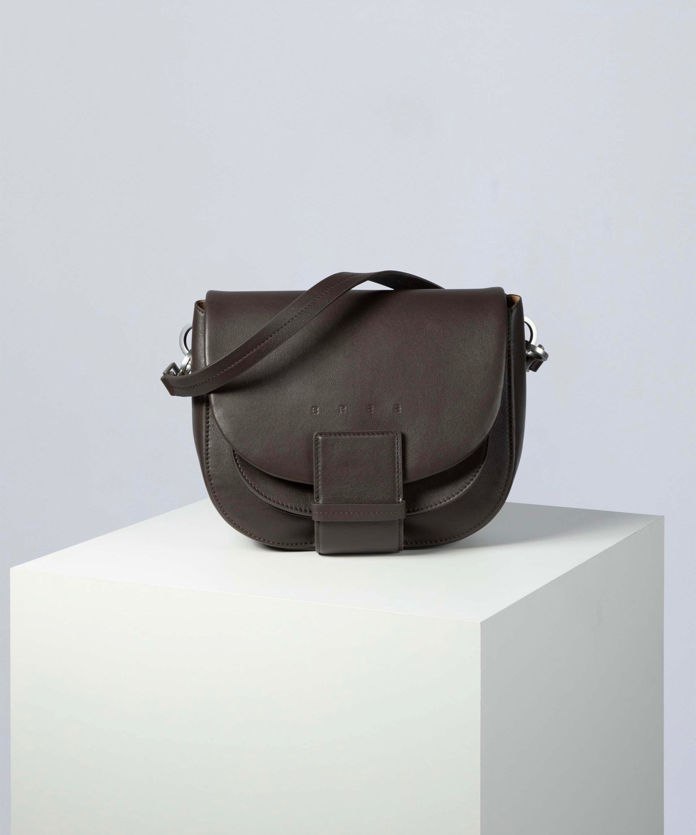 color:dunkelbraun_ansicht:000000000000001_dokar:Z07_dokar-text:online inhalt