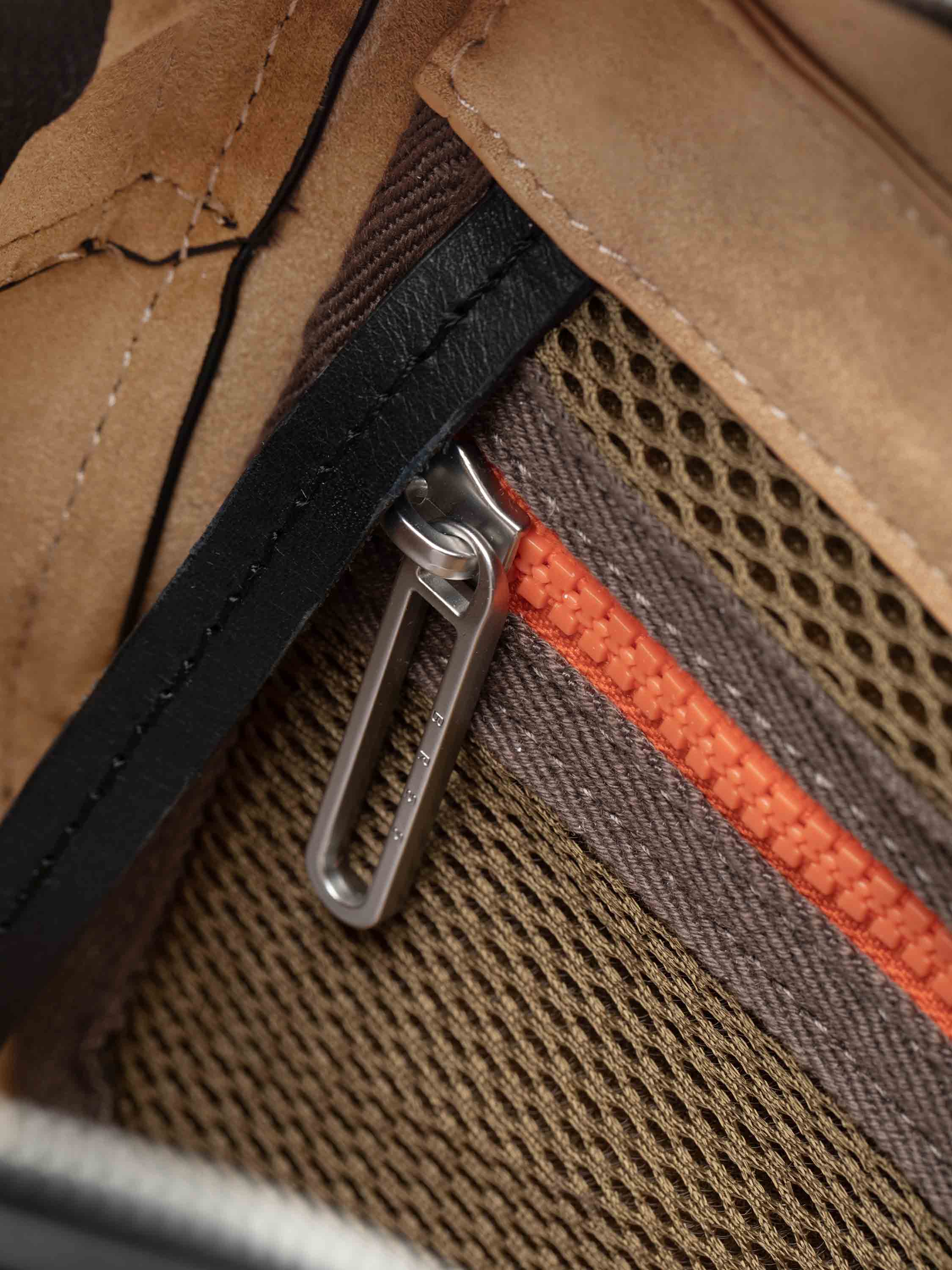 color:schwarz_ansicht:000000000000010_dokar:Z07_dokar-text:online inhalt