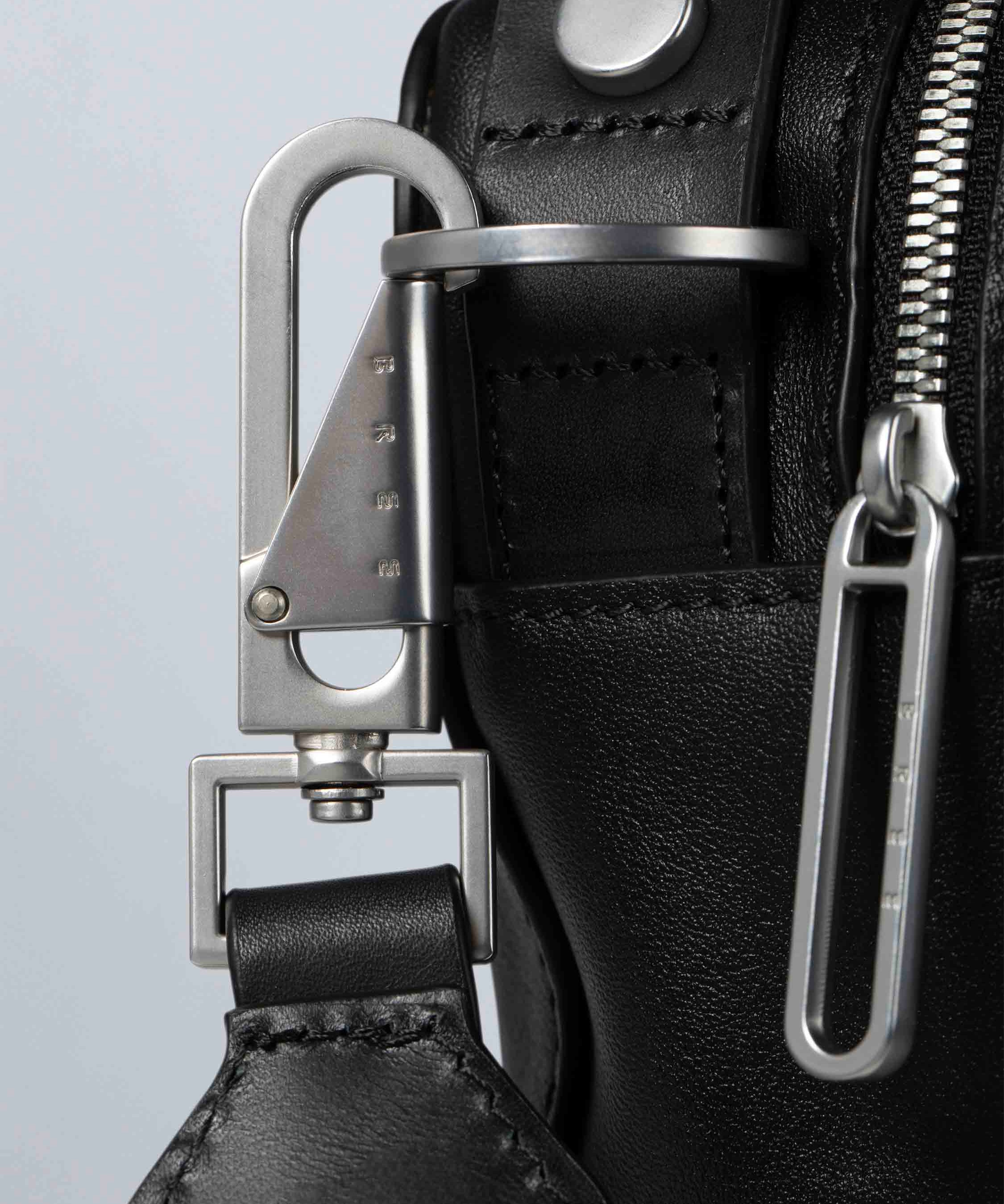 color:schwarz_ansicht:000000000000005_dokar:Z07_dokar-text:online inhalt