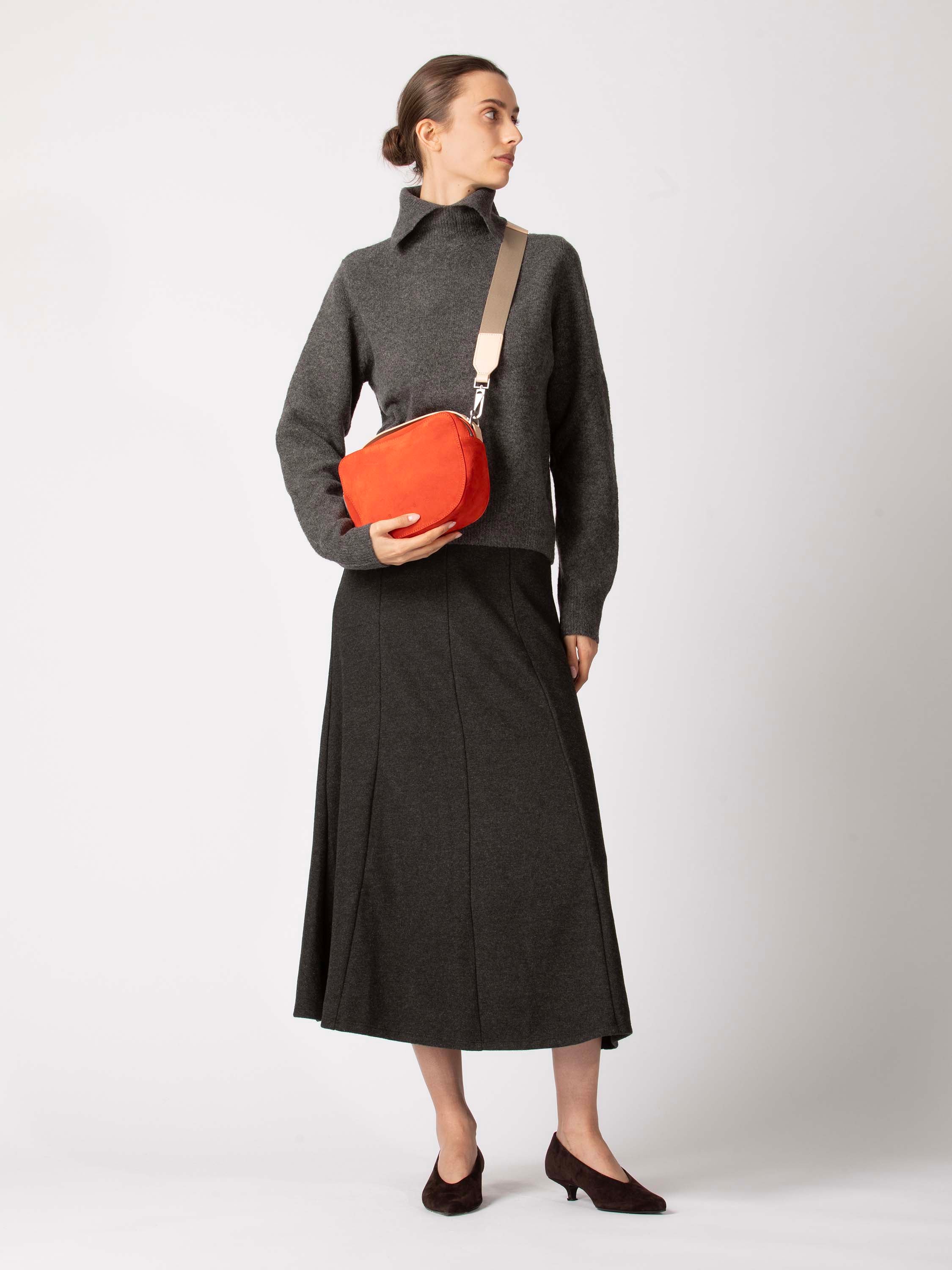 color:orange_ansicht:000000000000011_dokar:Z07_dokar-text:online inhalt