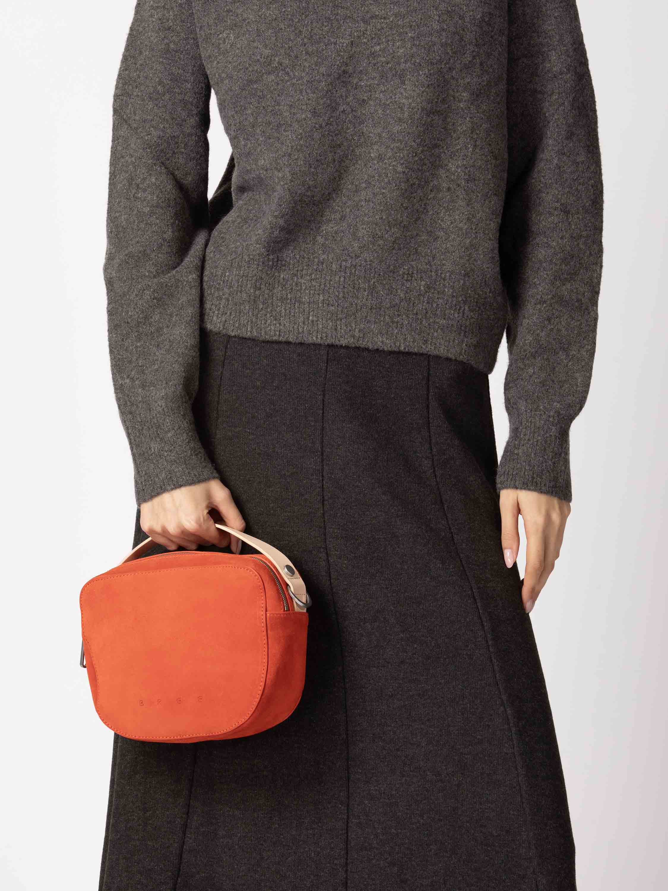 color:orange_ansicht:000000000000012_dokar:Z07_dokar-text:online inhalt