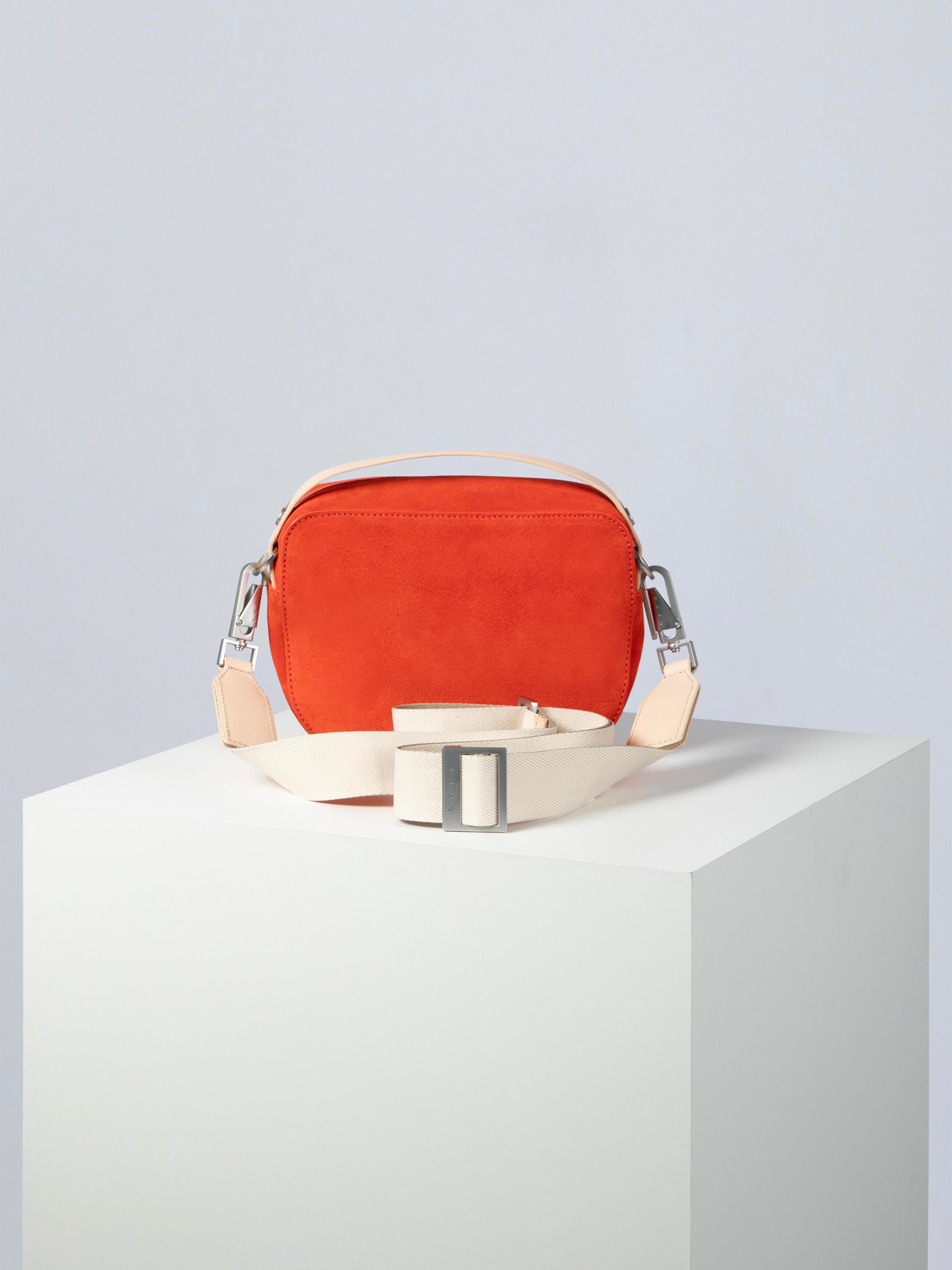 color:orange_ansicht:000000000000004_dokar:Z07_dokar-text:online inhalt