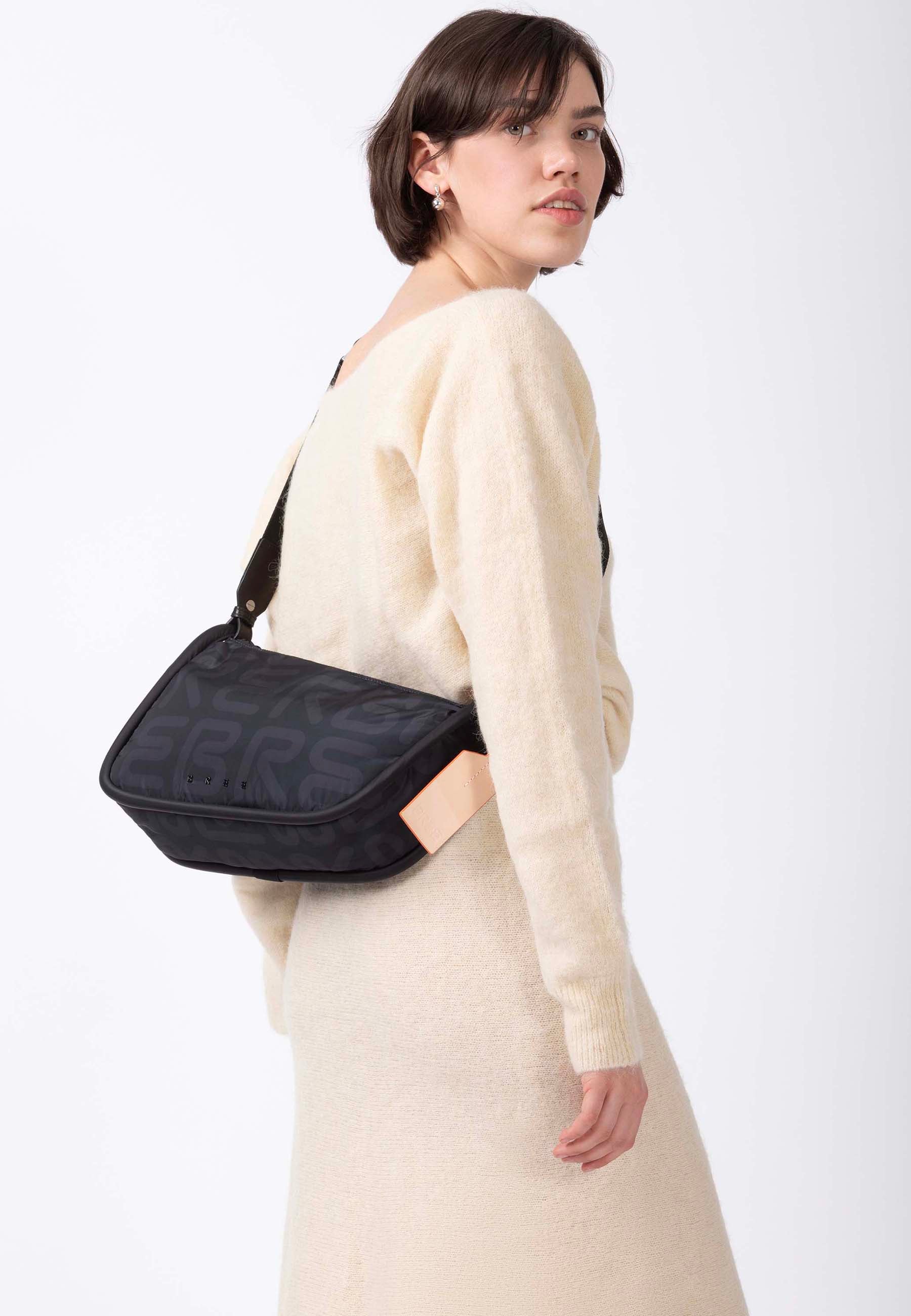 color:schwarz_ansicht:000000000000002_dokar:Z07_dokar-text:online inhalt