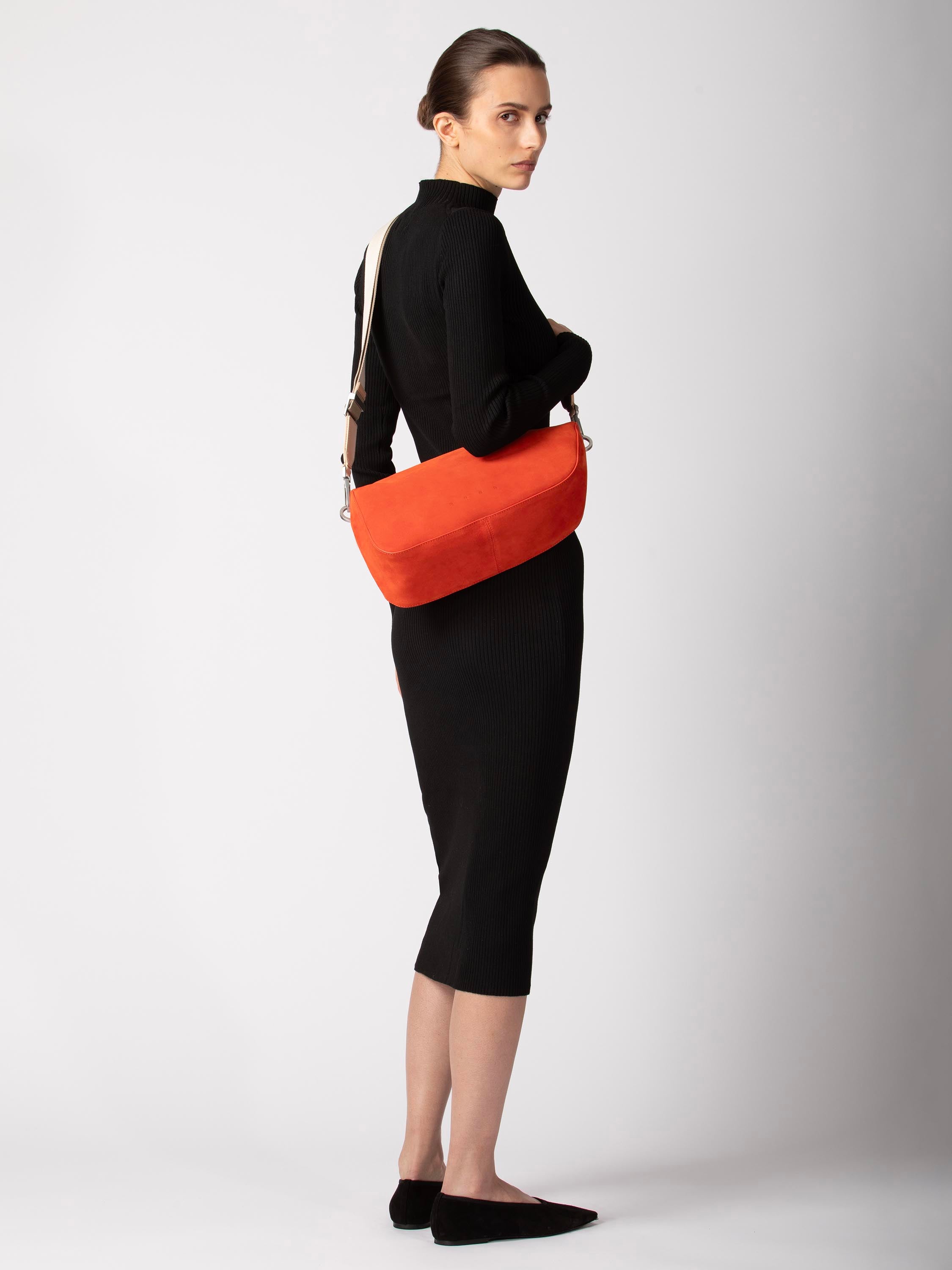 color:orange_ansicht:000000000000008_dokar:Z07_dokar-text:online inhalt