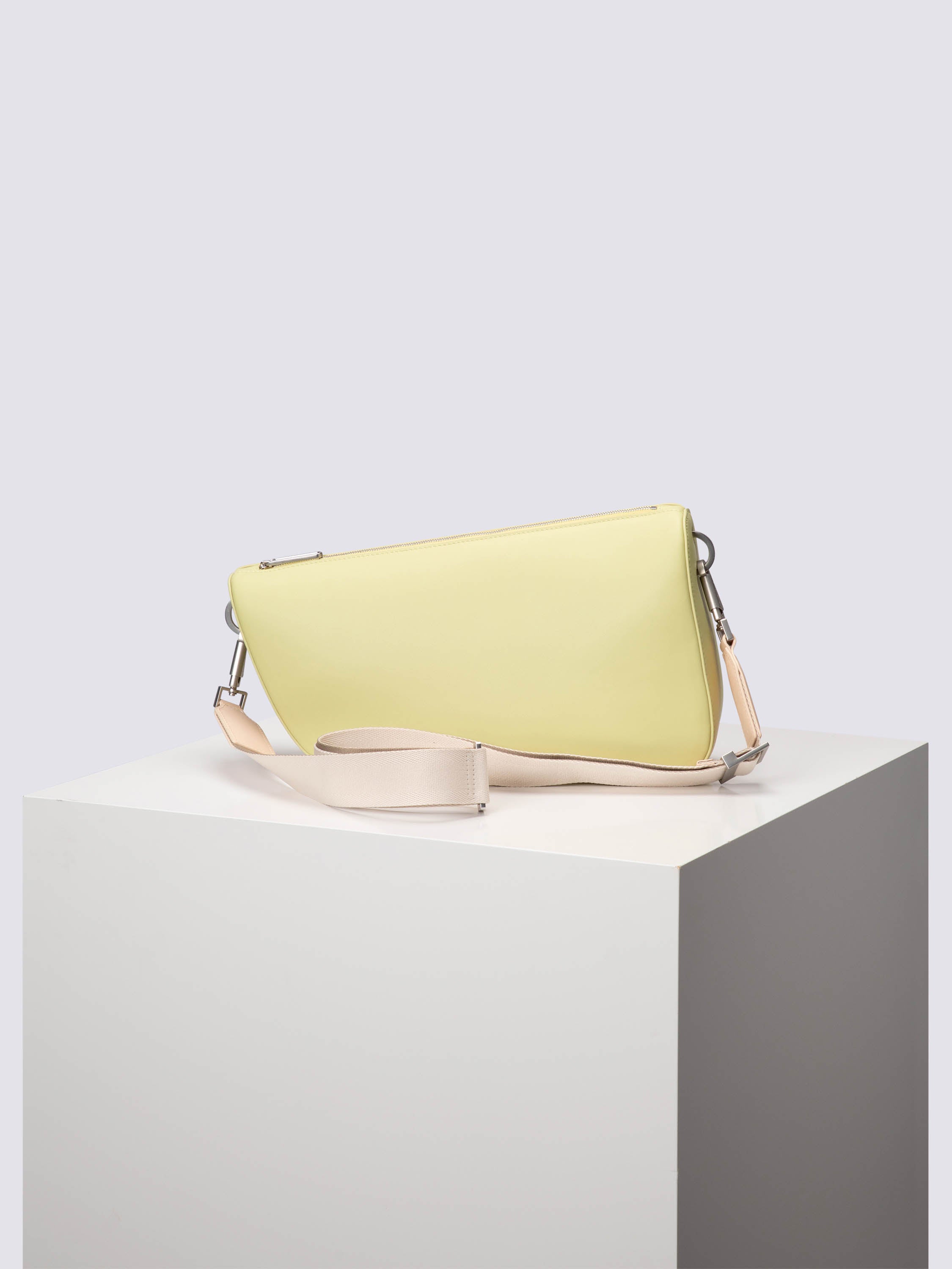 color:shadow lime_ansicht:000000000000002_dokar:Z07_dokar-text:online inhalt