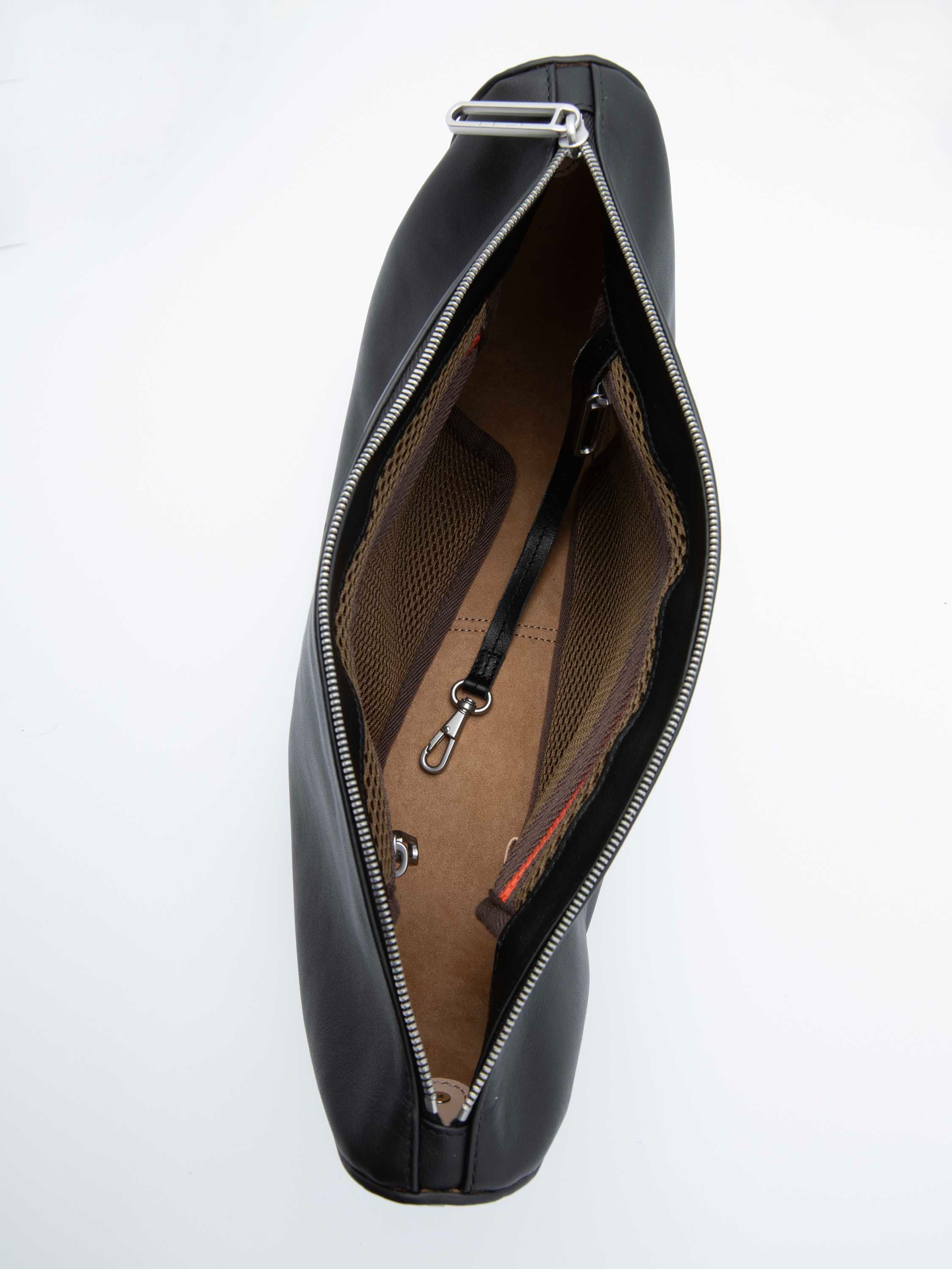 color:schwarz_ansicht:000000000000007_dokar:Z07_dokar-text:online inhalt