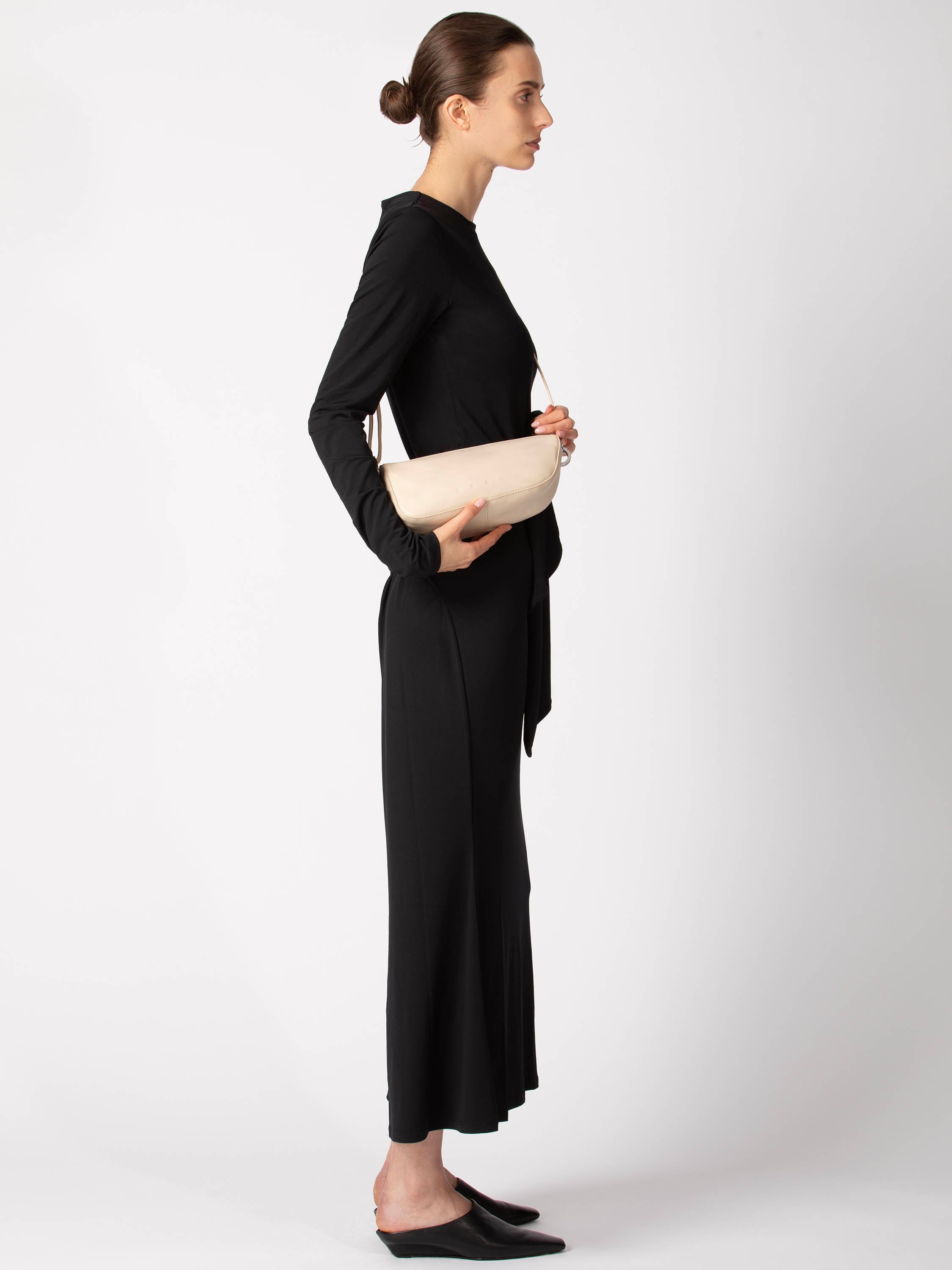 color:reines weiß_ansicht:000000000000002_dokar:Z07_dokar-text:online inhalt