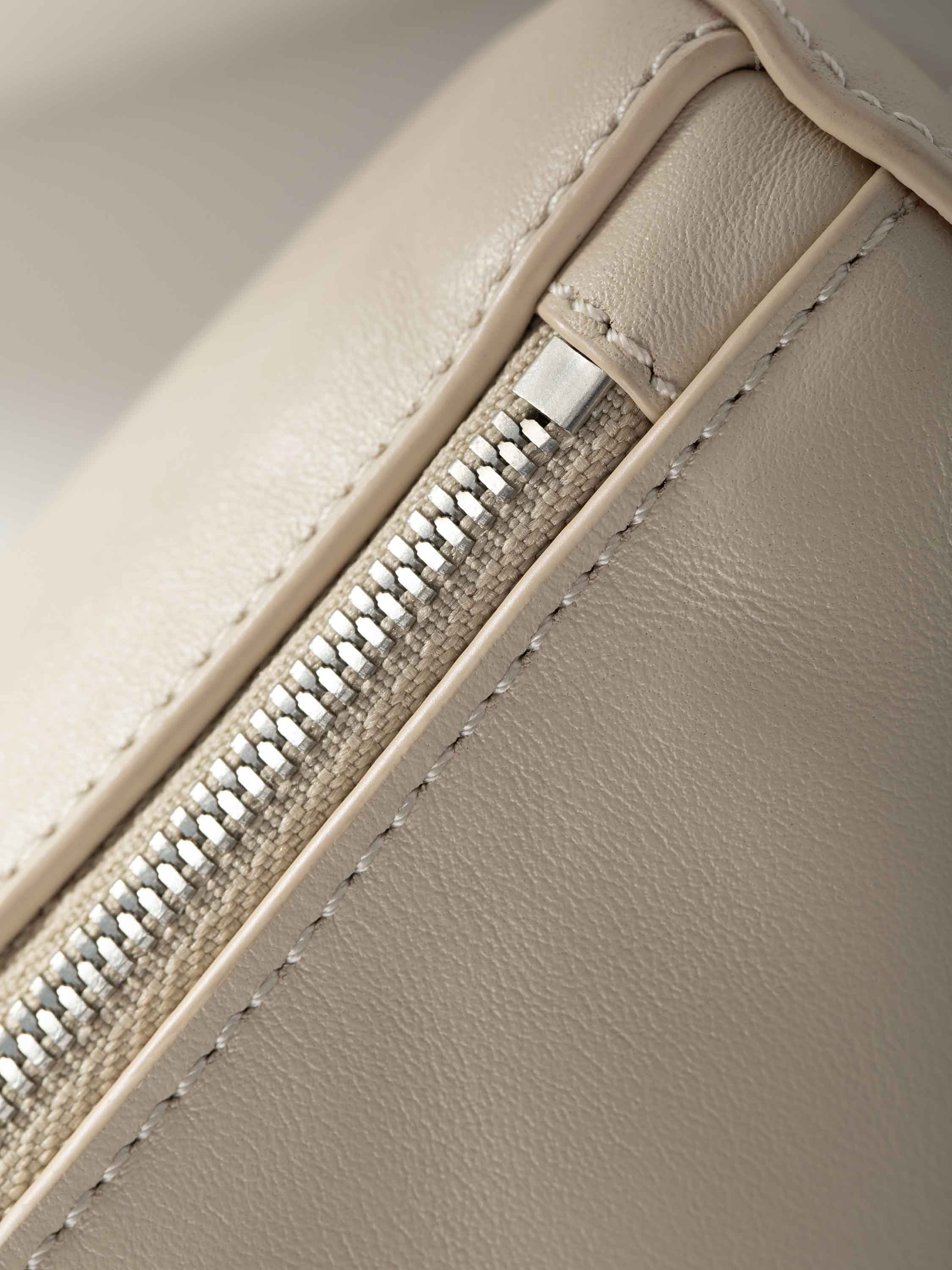 color:reines weiß_ansicht:000000000000005_dokar:Z07_dokar-text:online inhalt