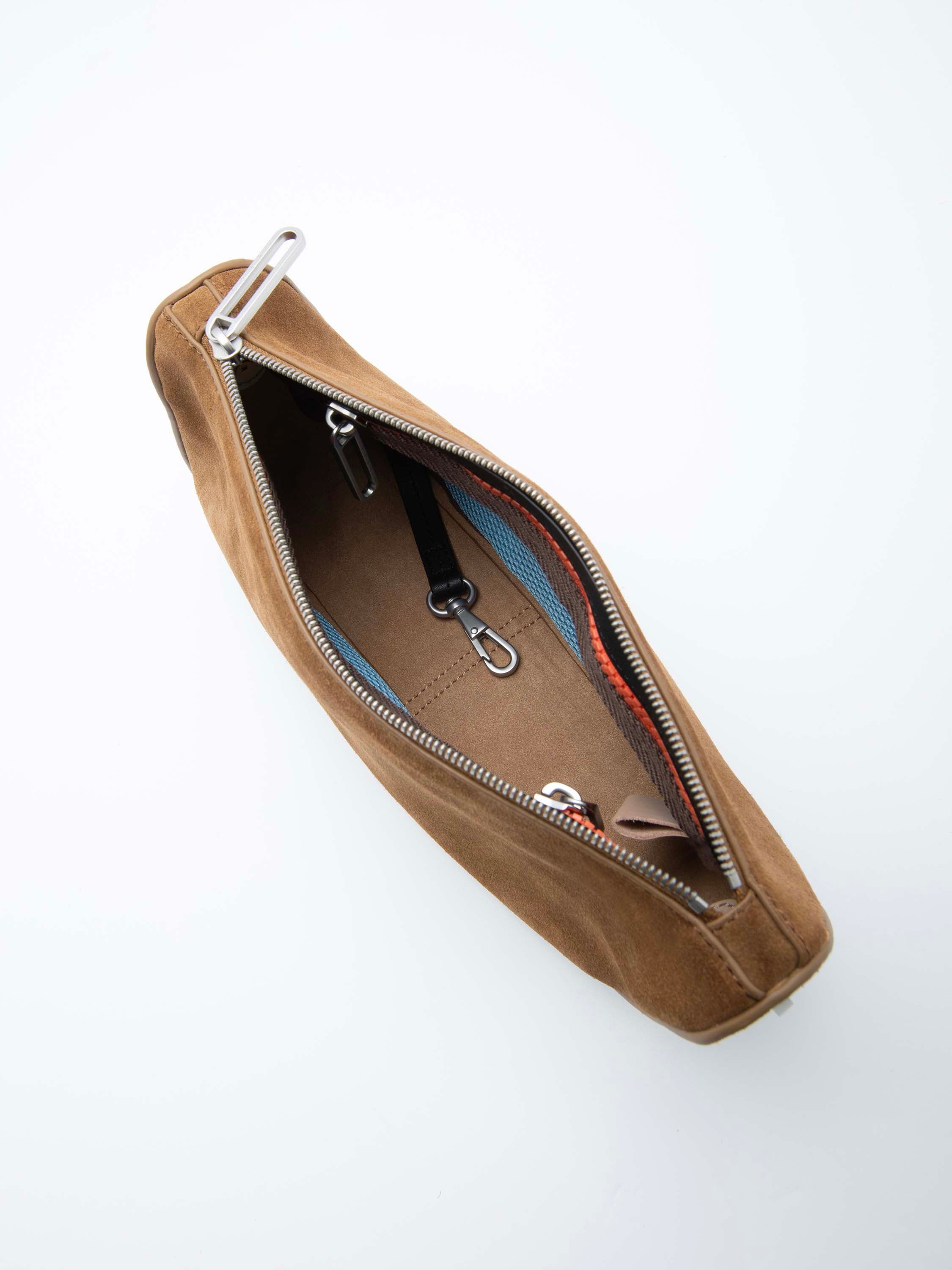 color:braun_ansicht:000000000000004_dokar:Z07_dokar-text:online inhalt