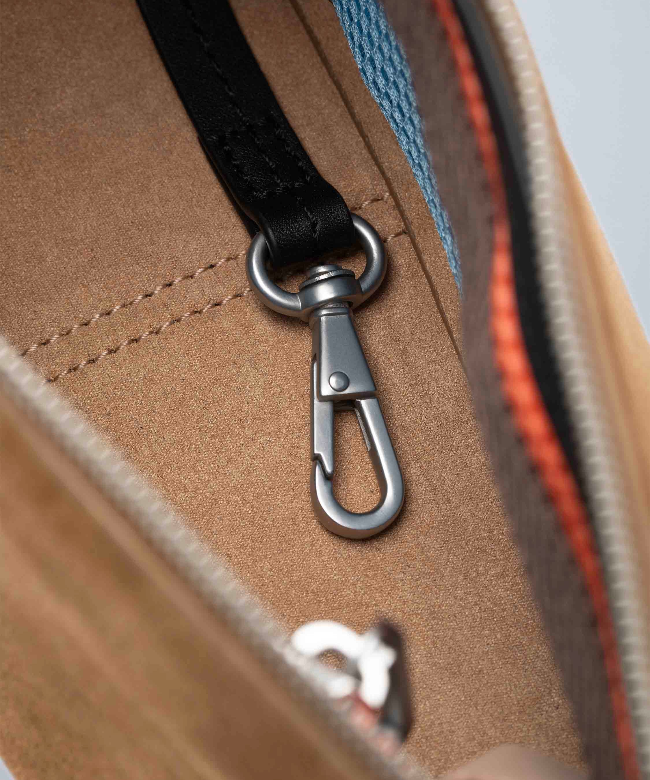 color:braun_ansicht:000000000000005_dokar:Z07_dokar-text:online inhalt