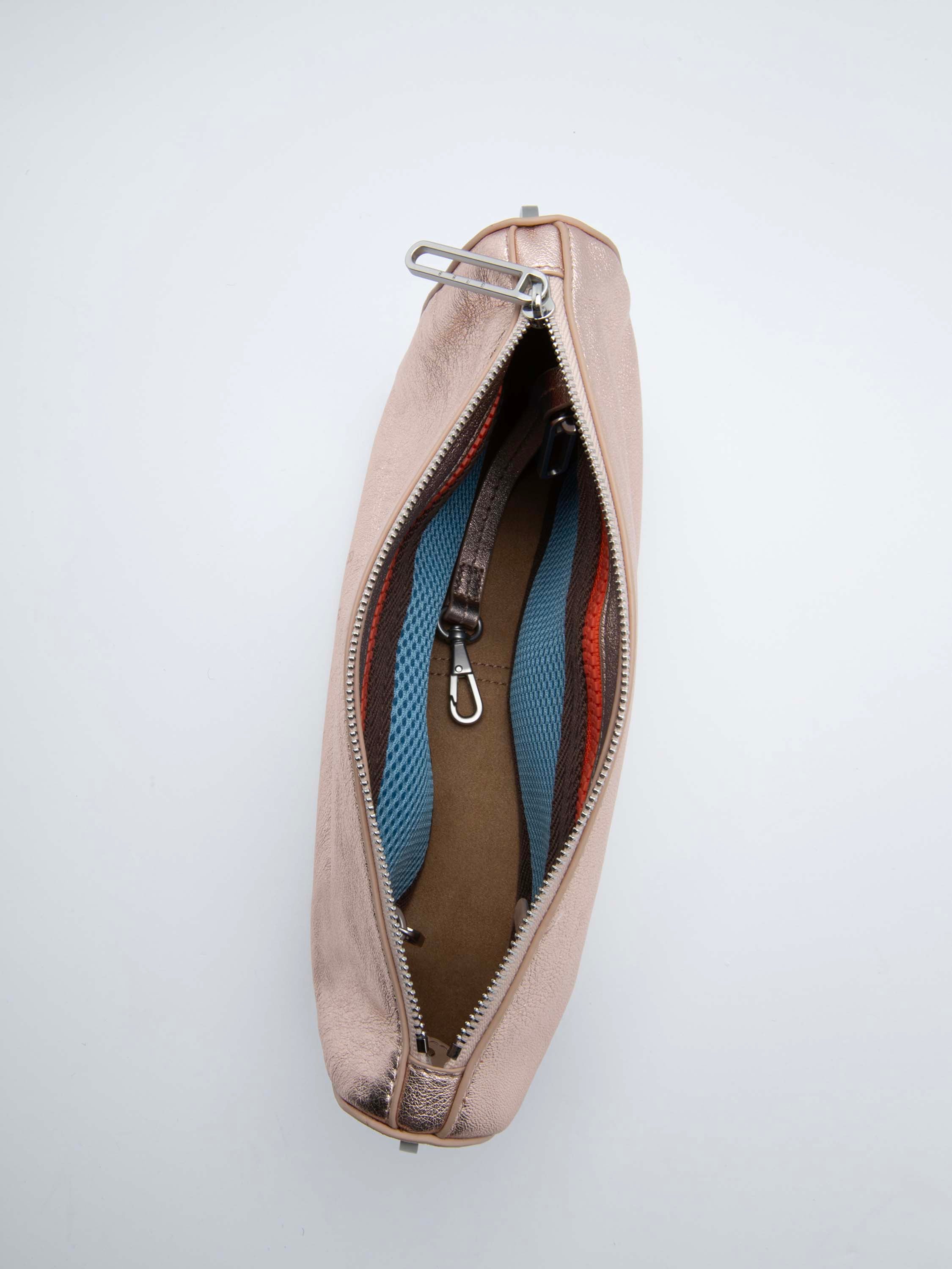 color:rose_ansicht:000000000000005_dokar:Z07_dokar-text:online inhalt