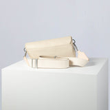 color:reines weiß_ansicht:000000000000003_dokar:Z07_dokar-text:online inhalt