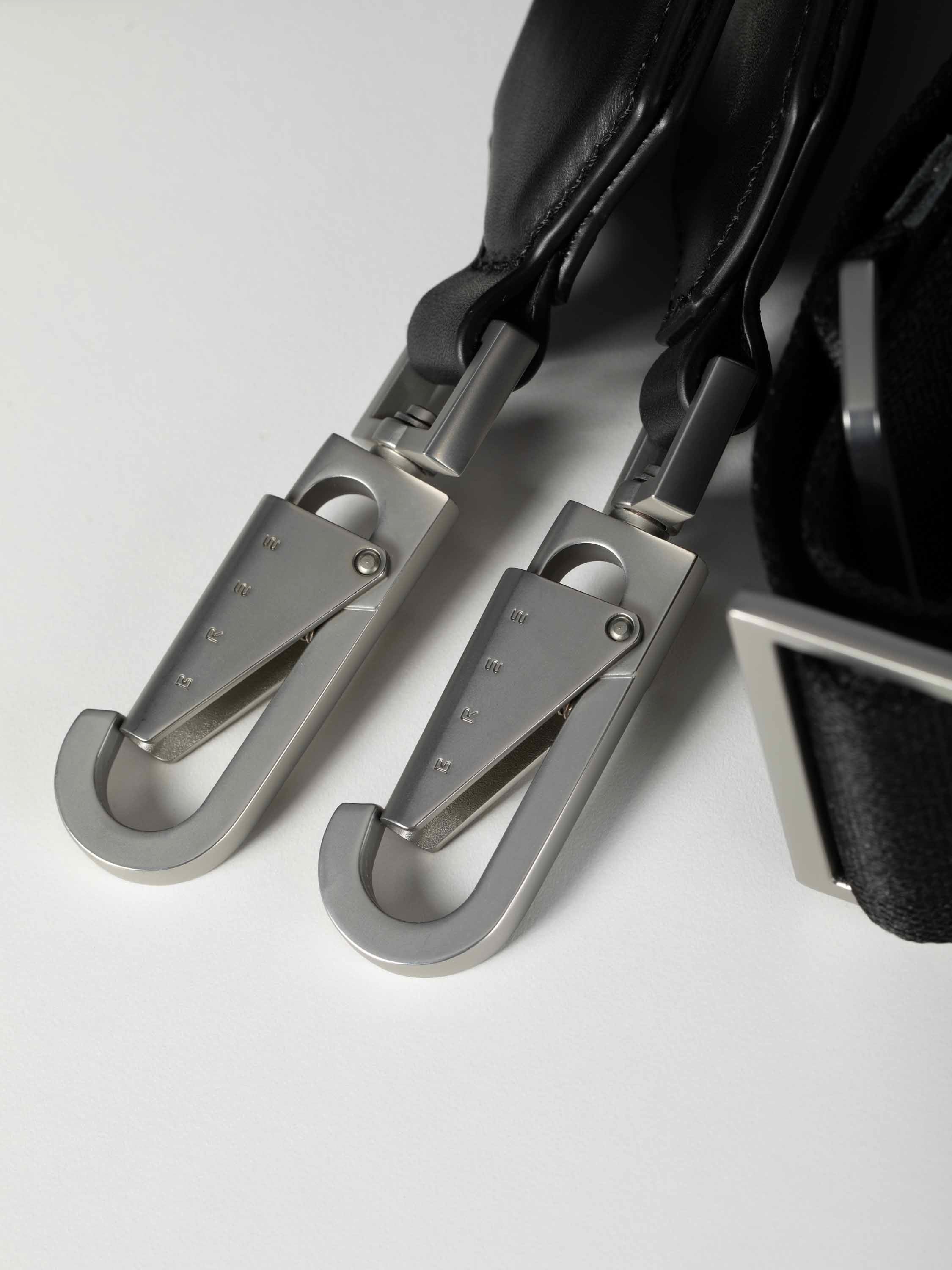 color:schwarz_ansicht:000000000000005_dokar:Z07_dokar-text:online inhalt