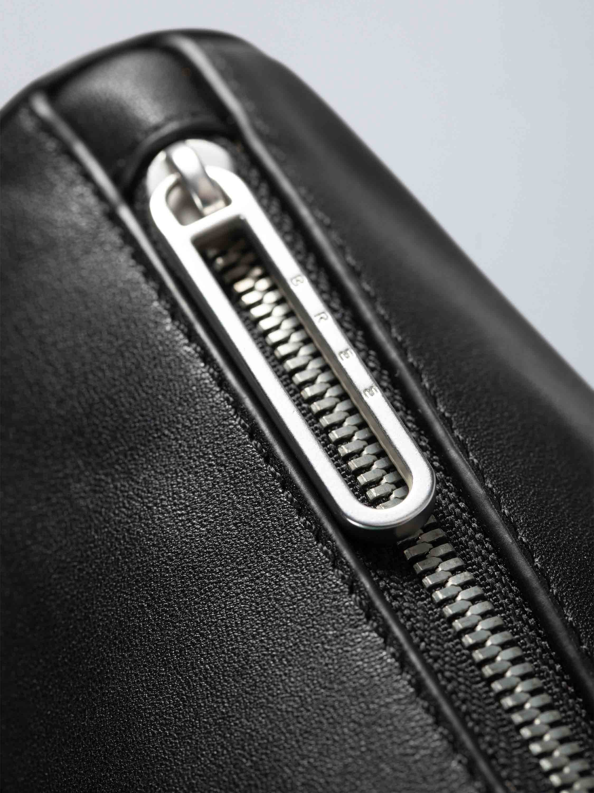 color:schwarz_ansicht:000000000000008_dokar:Z07_dokar-text:online inhalt