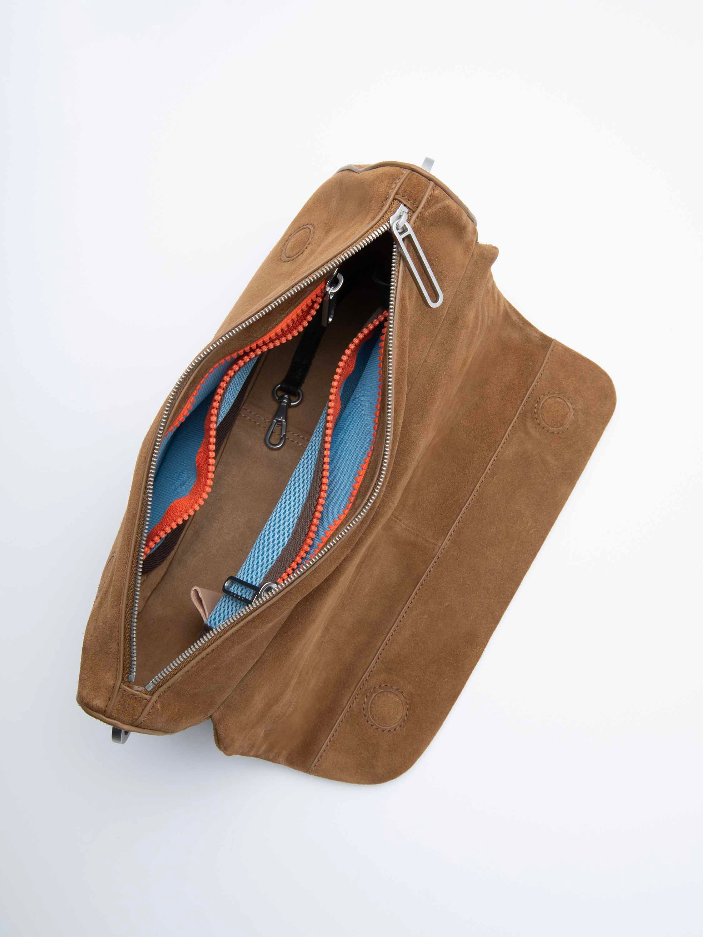 color:braun_ansicht:000000000000003_dokar:Z07_dokar-text:online inhalt