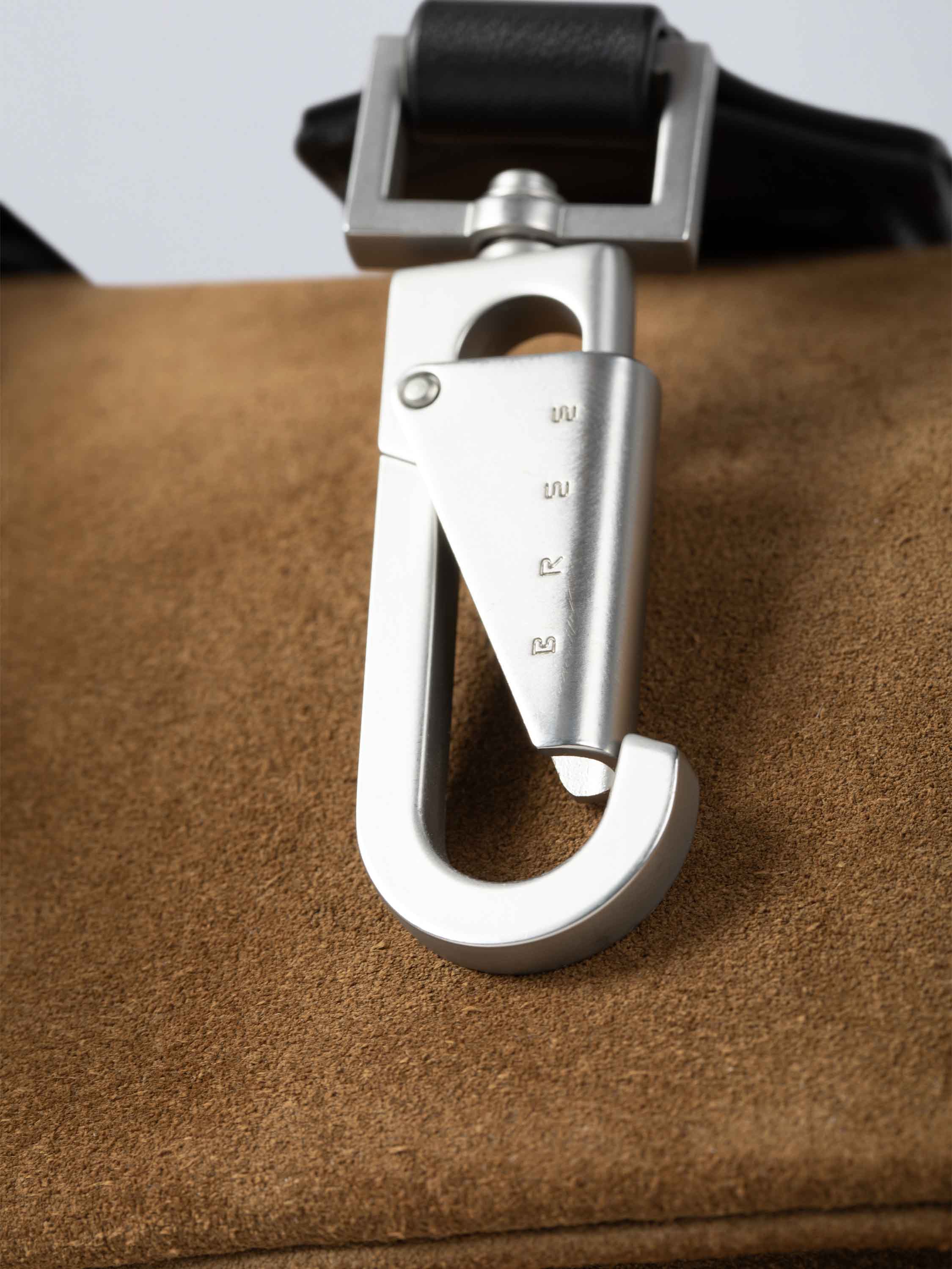 color:braun_ansicht:000000000000009_dokar:Z07_dokar-text:online inhalt