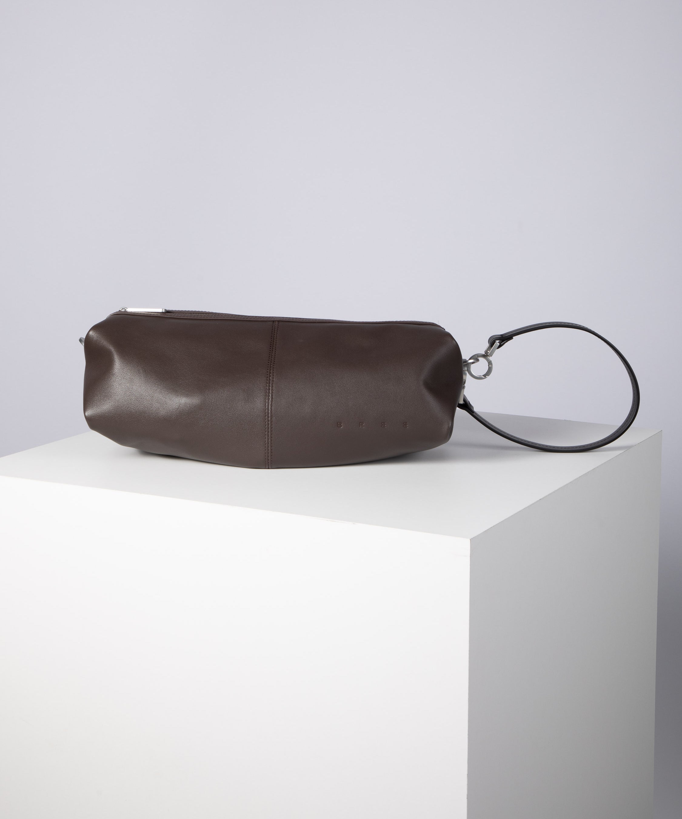 color:dunkelbraun_ansicht:000000000000001_dokar:Z07_dokar-text:online inhalt