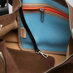 color:dunkelbraun_ansicht:000000000000004_dokar:Z07_dokar-text:online inhalt