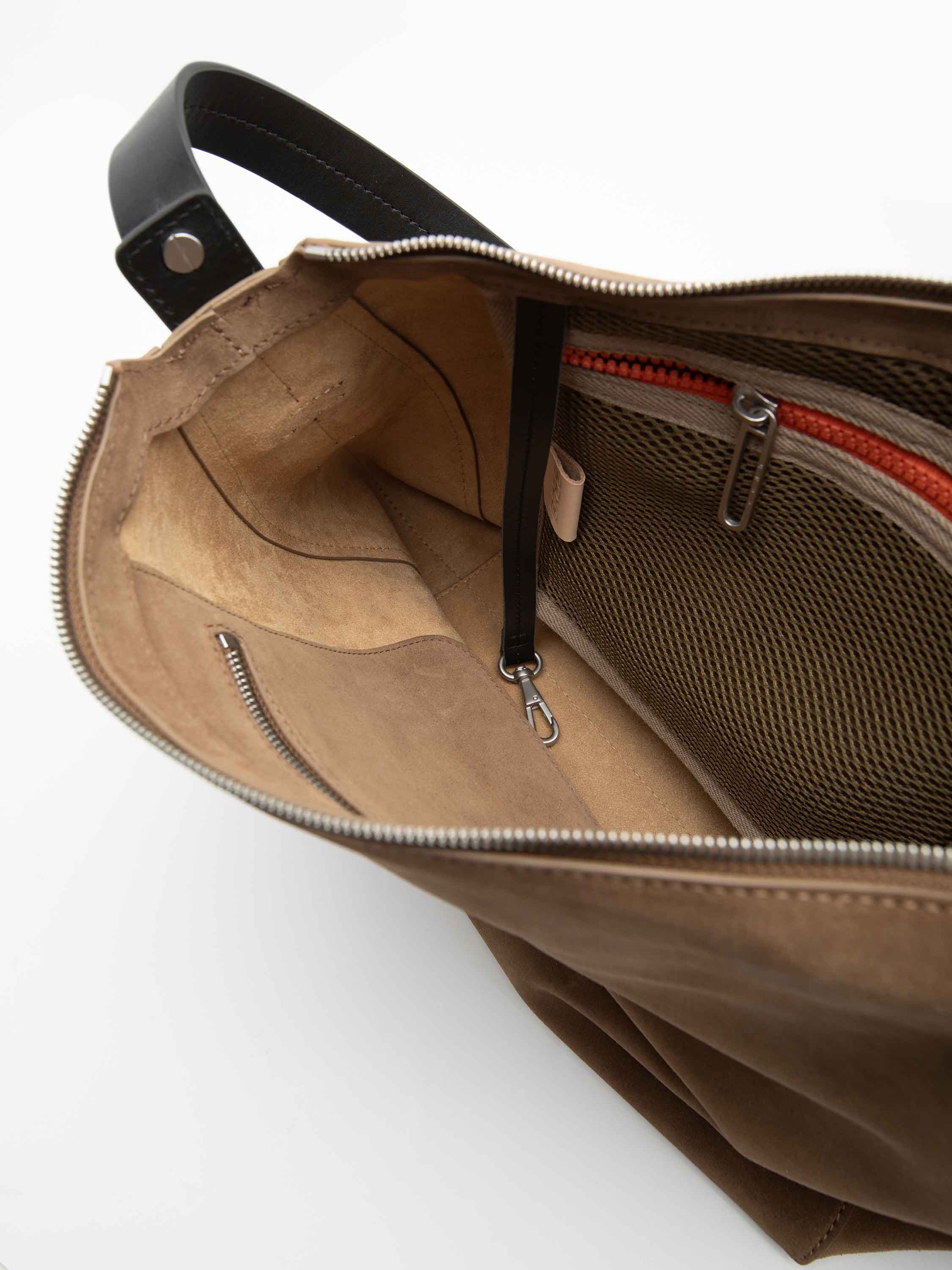 color:greige_ansicht:000000000000004_dokar:Z07_dokar-text:online inhalt