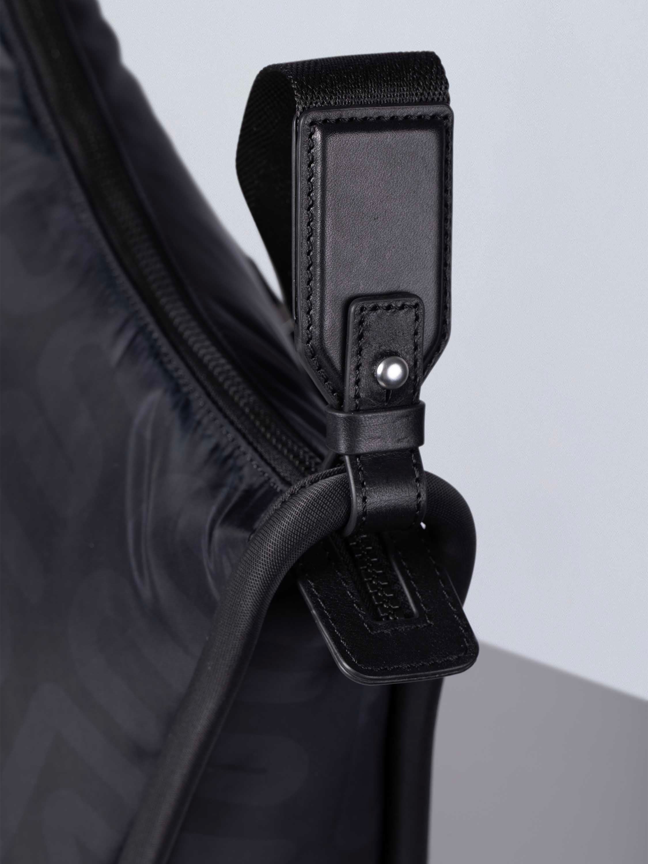 color:schwarz_ansicht:000000000000007_dokar:Z07_dokar-text:online inhalt