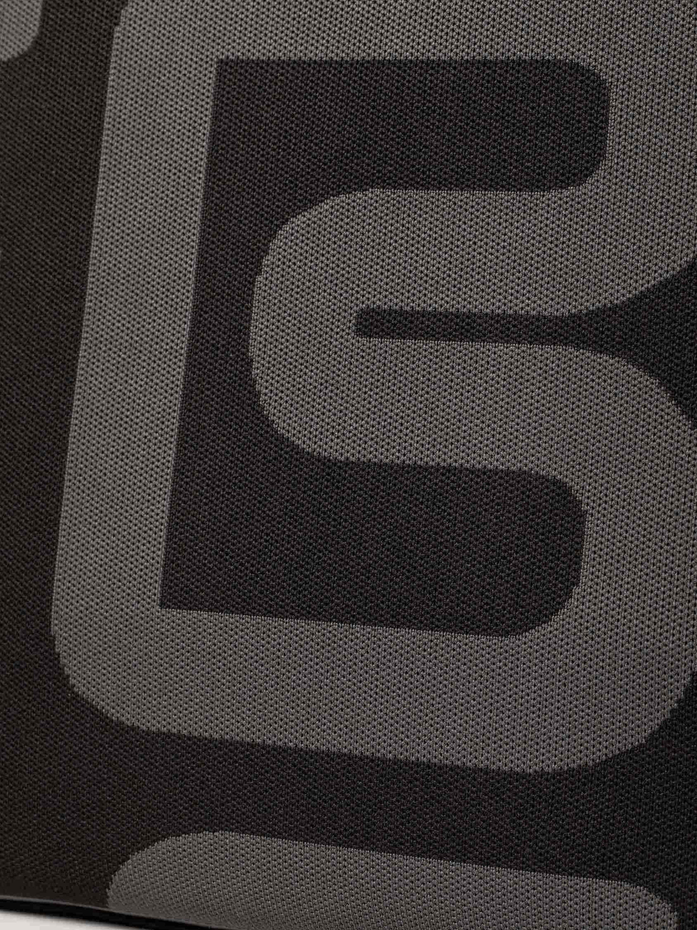 color:schwarz_ansicht:000000000000005_dokar:Z07_dokar-text:online inhalt