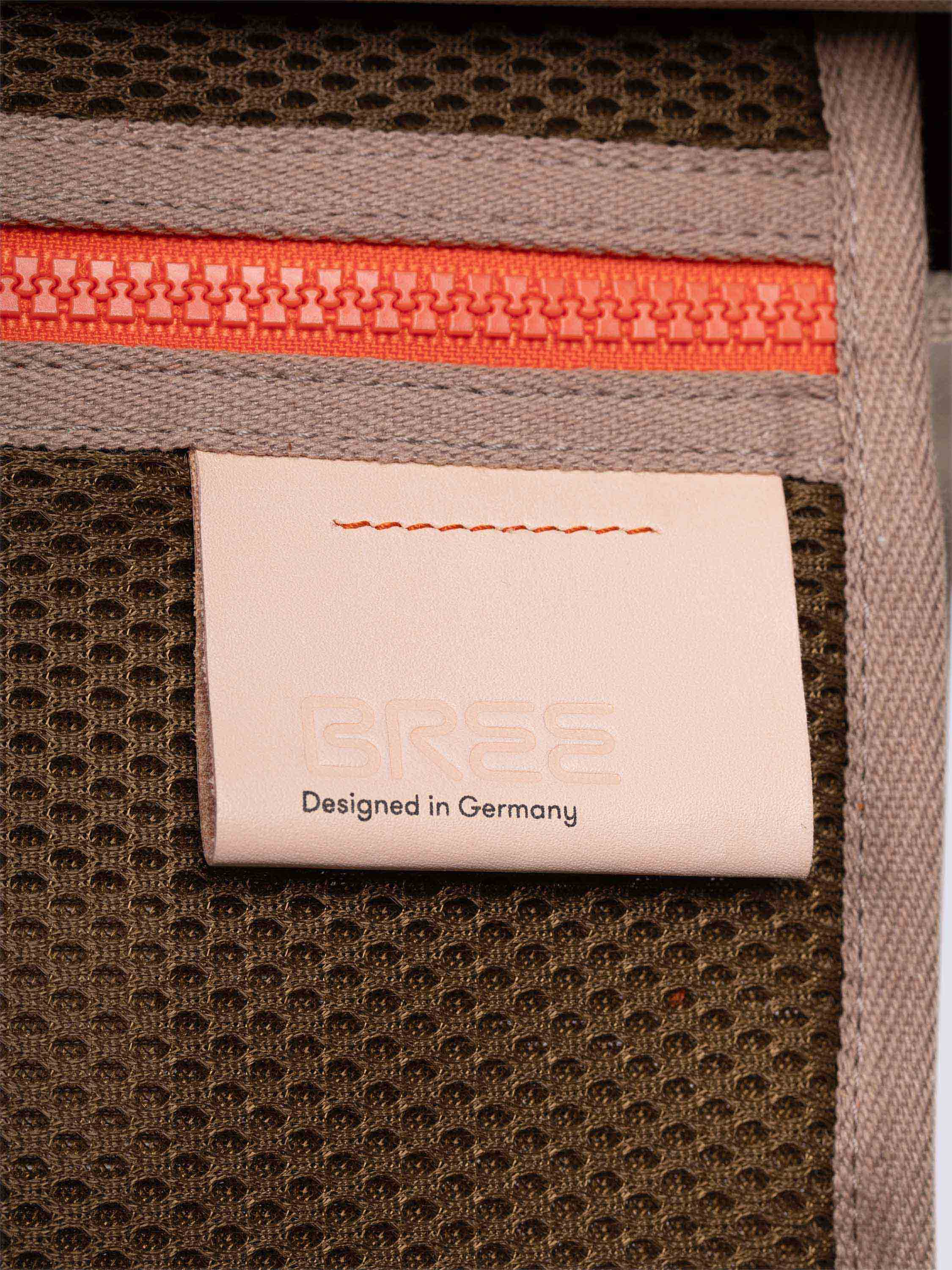 color:taupe_ansicht:000000000000010_dokar:Z07_dokar-text:online inhalt