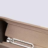 color:taupe_ansicht:000000000000007_dokar:Z07_dokar-text:online inhalt