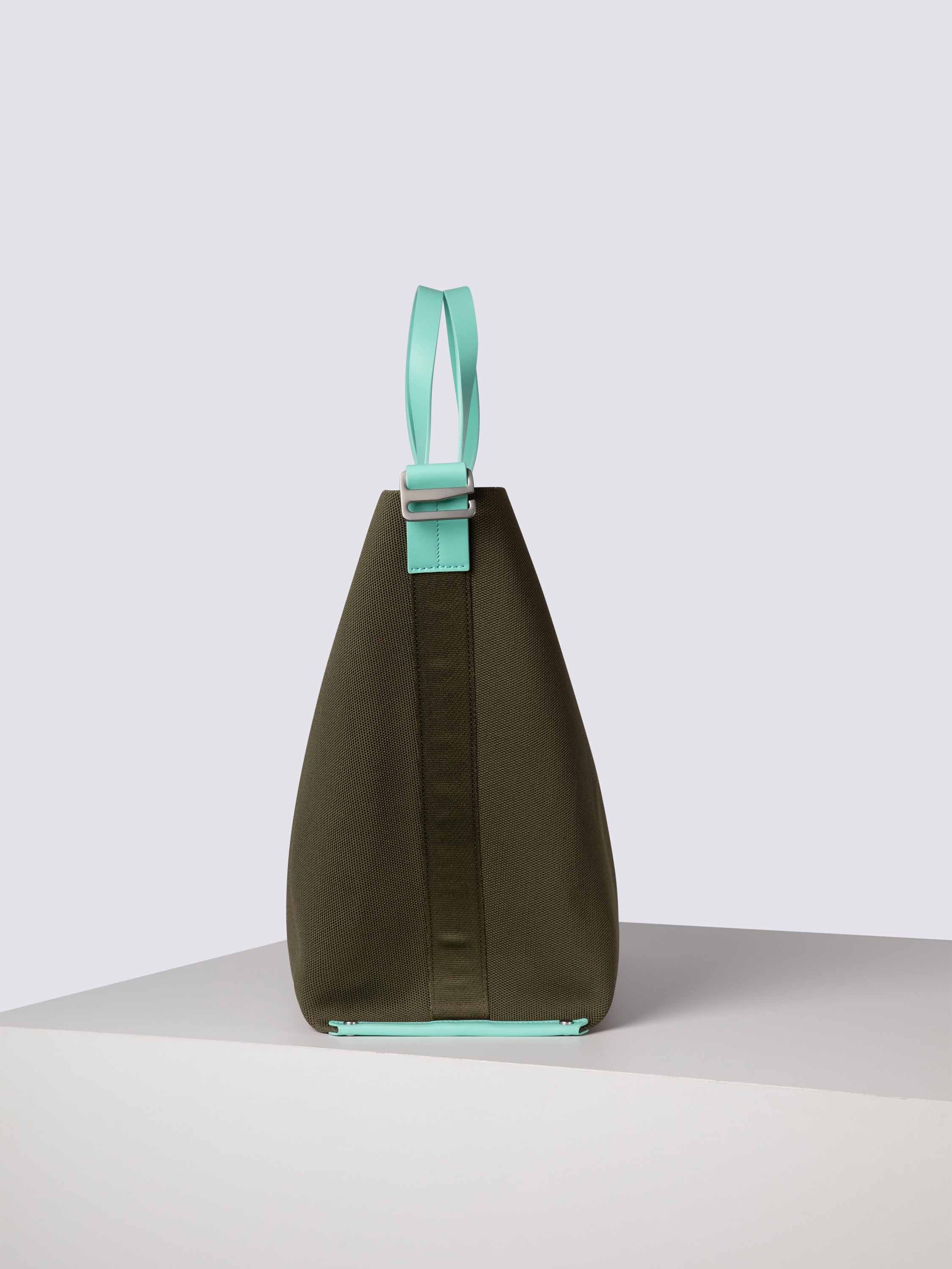 color:green olive_ansicht:000000000000003_dokar:Z07_dokar-text:online inhalt
