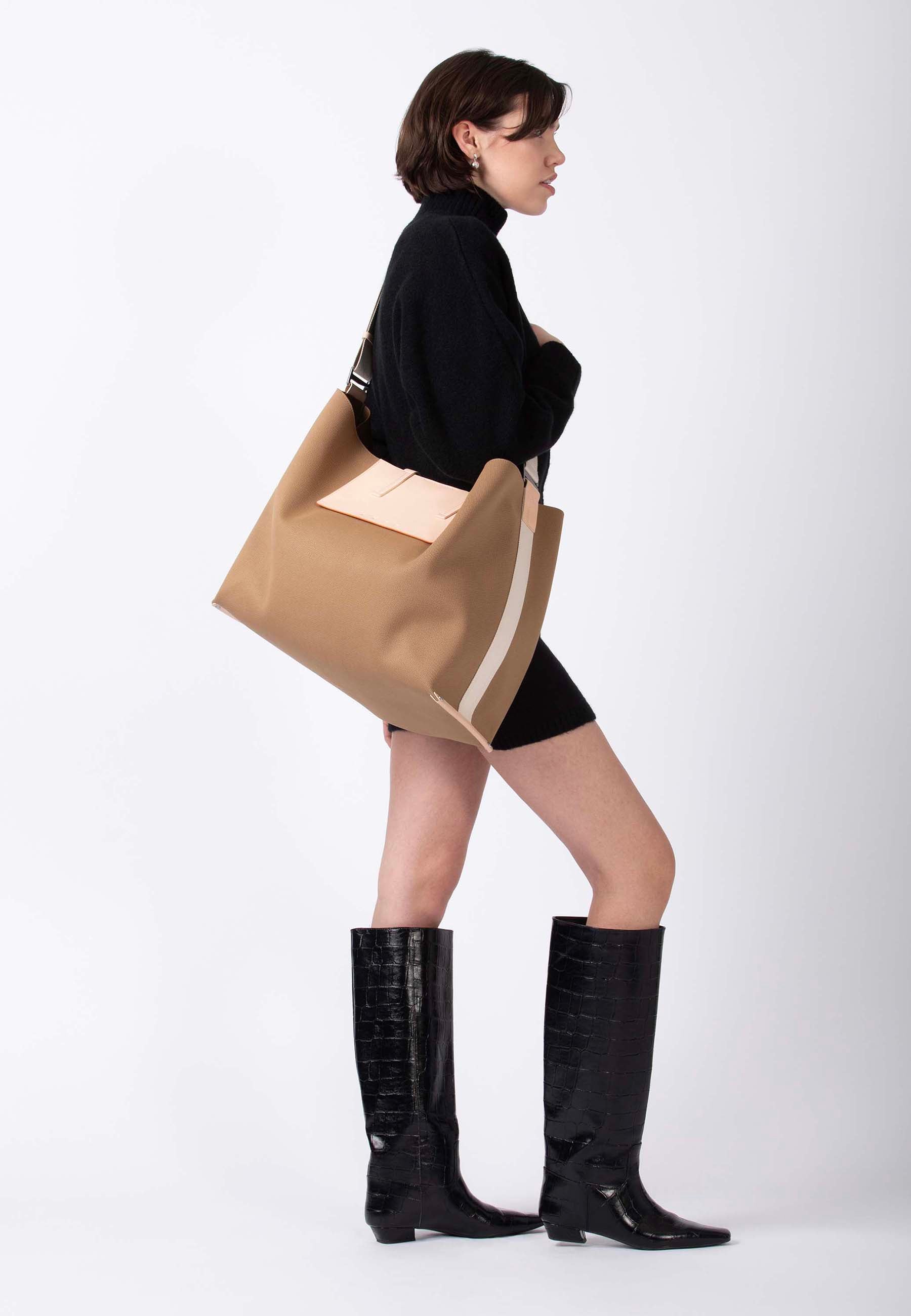 color:camel_ansicht:000000000000002_dokar:Z07_dokar-text:online inhalt