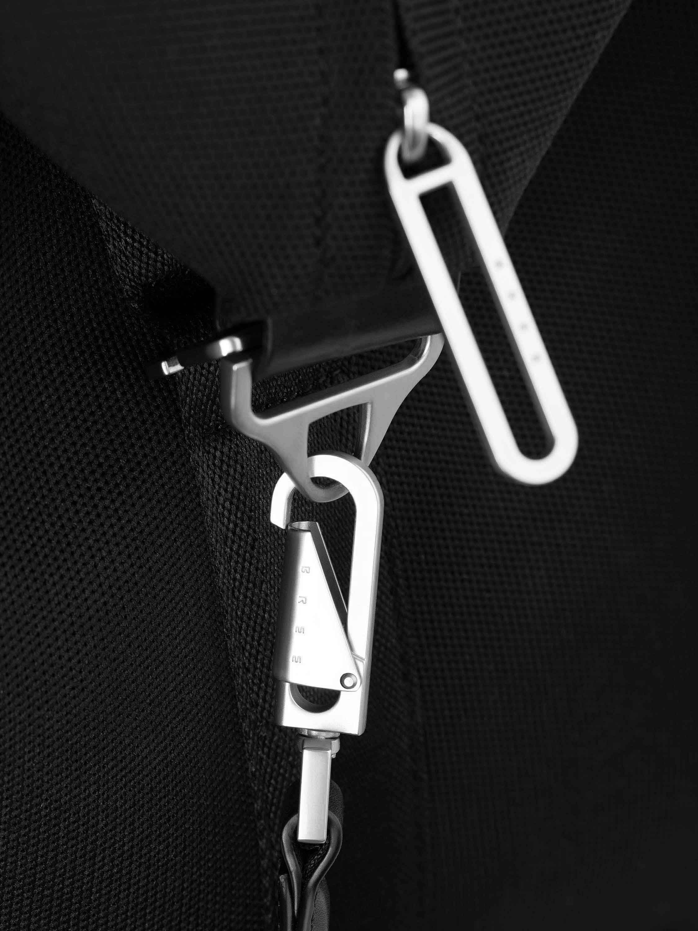 color:schwarz_ansicht:000000000000007_dokar:Z07_dokar-text:online inhalt