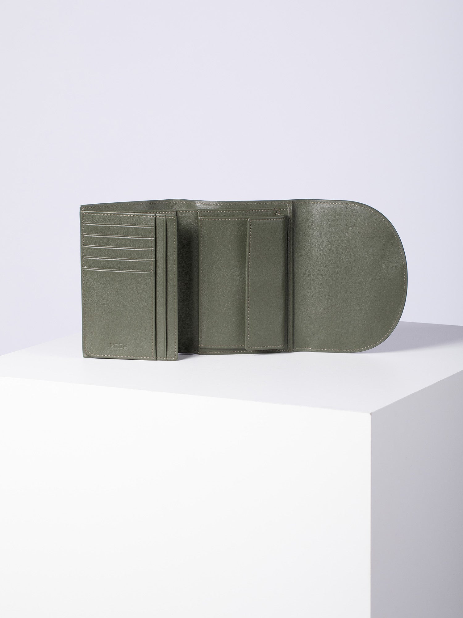 color:dark olive_ansicht:000000000000003_dokar:Z07_dokar-text:online inhalt