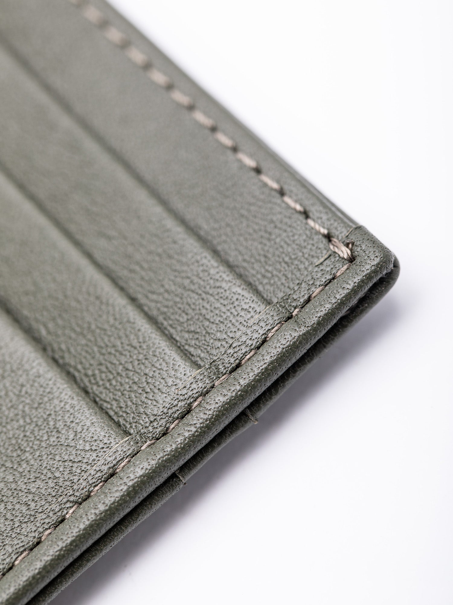 color:dark olive_ansicht:000000000000009_dokar:Z07_dokar-text:online inhalt