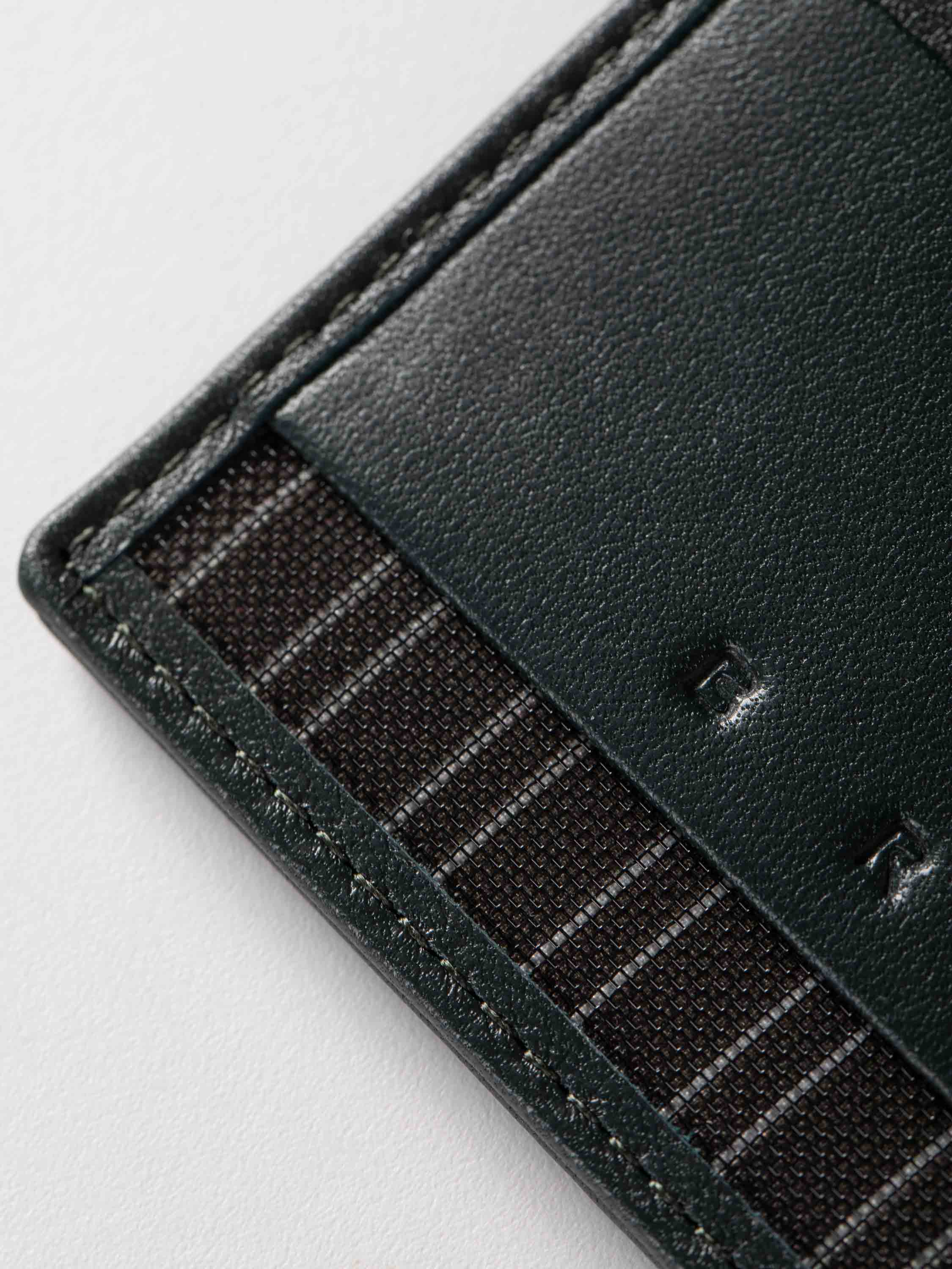 color:dunkelgrün_ansicht:000000000000006_dokar:Z07_dokar-text:online inhalt