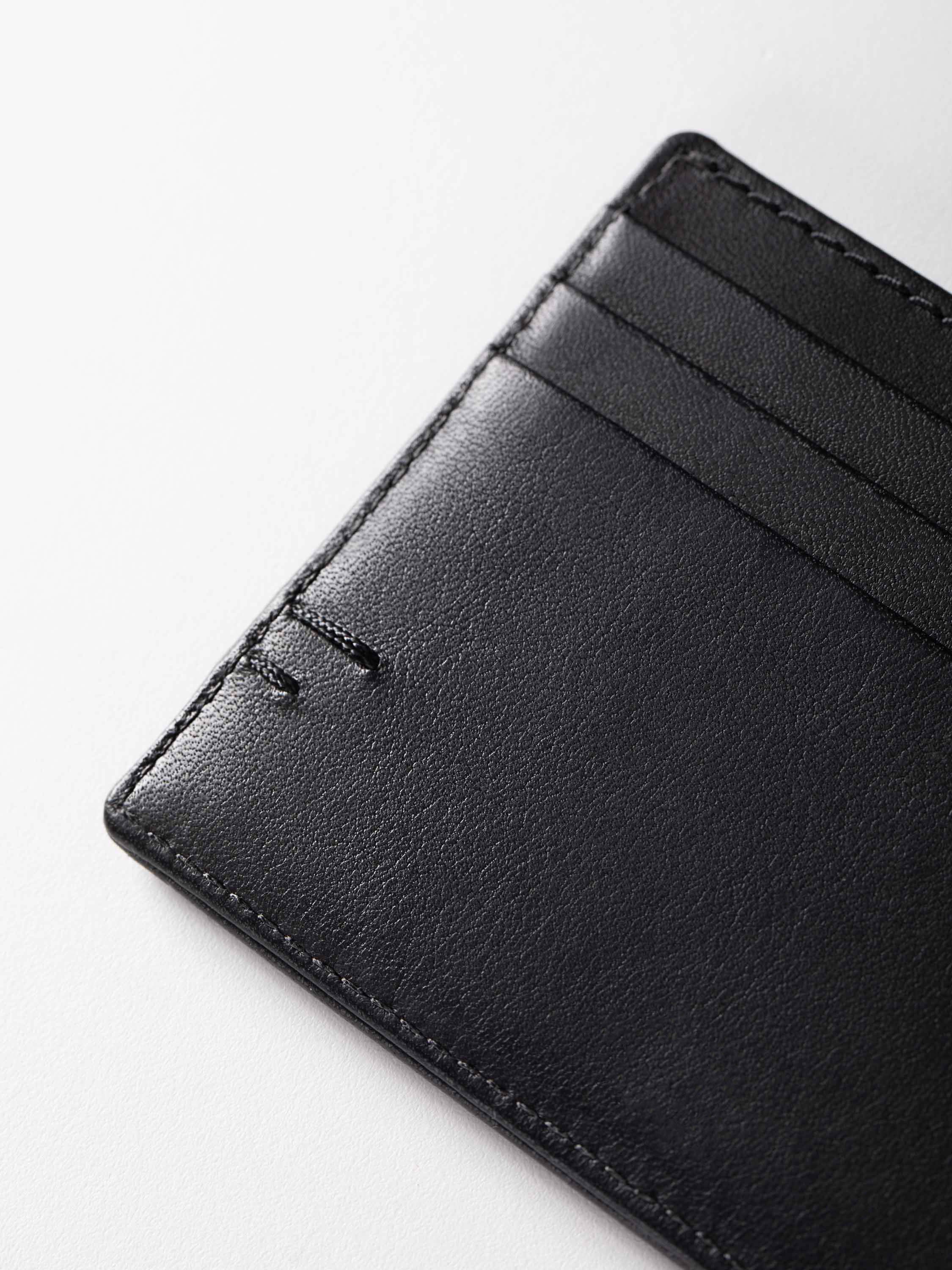 color:schwarz_ansicht:000000000000011_dokar:Z07_dokar-text:online inhalt