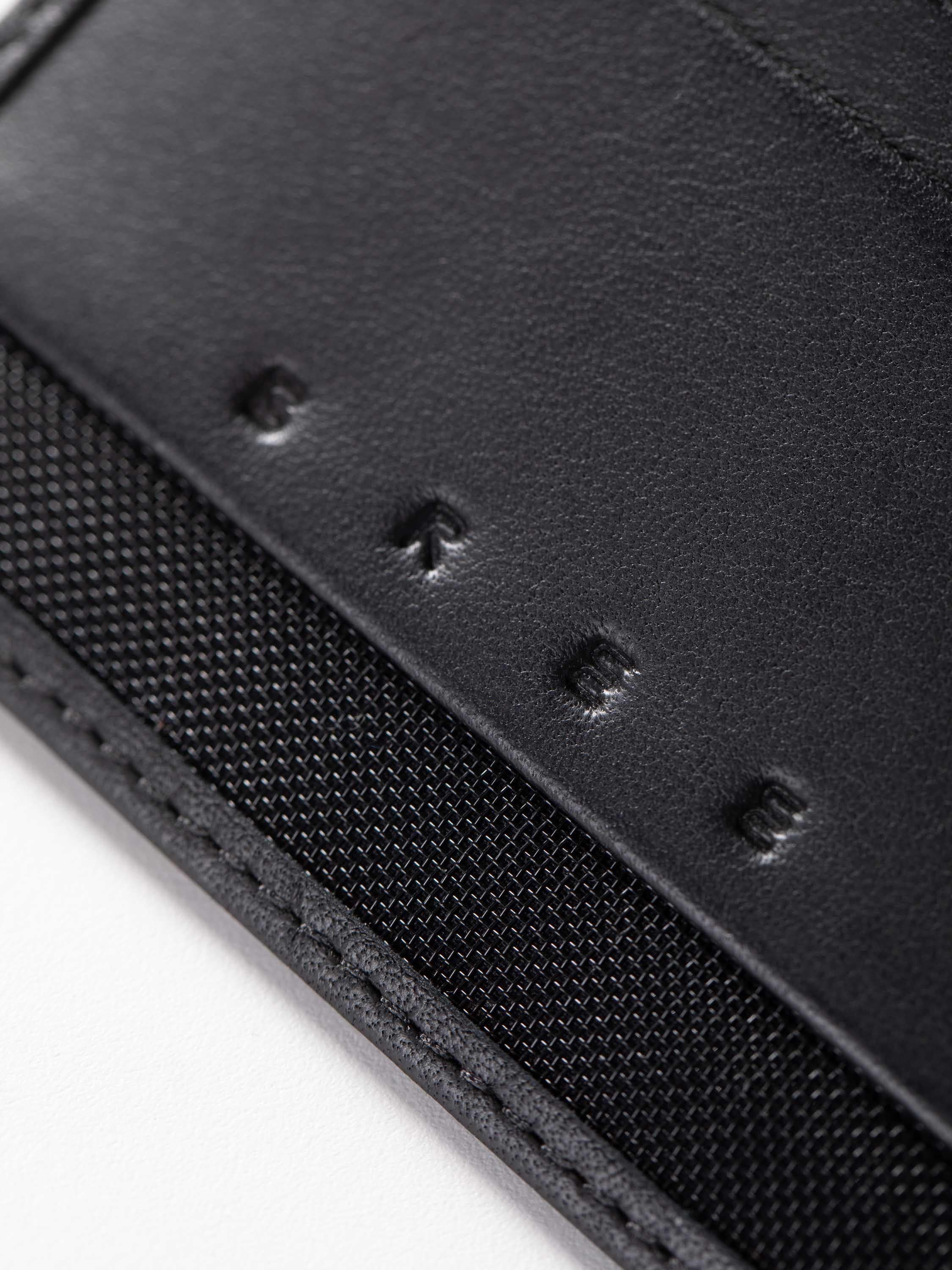 color:schwarz_ansicht:000000000000012_dokar:Z07_dokar-text:online inhalt