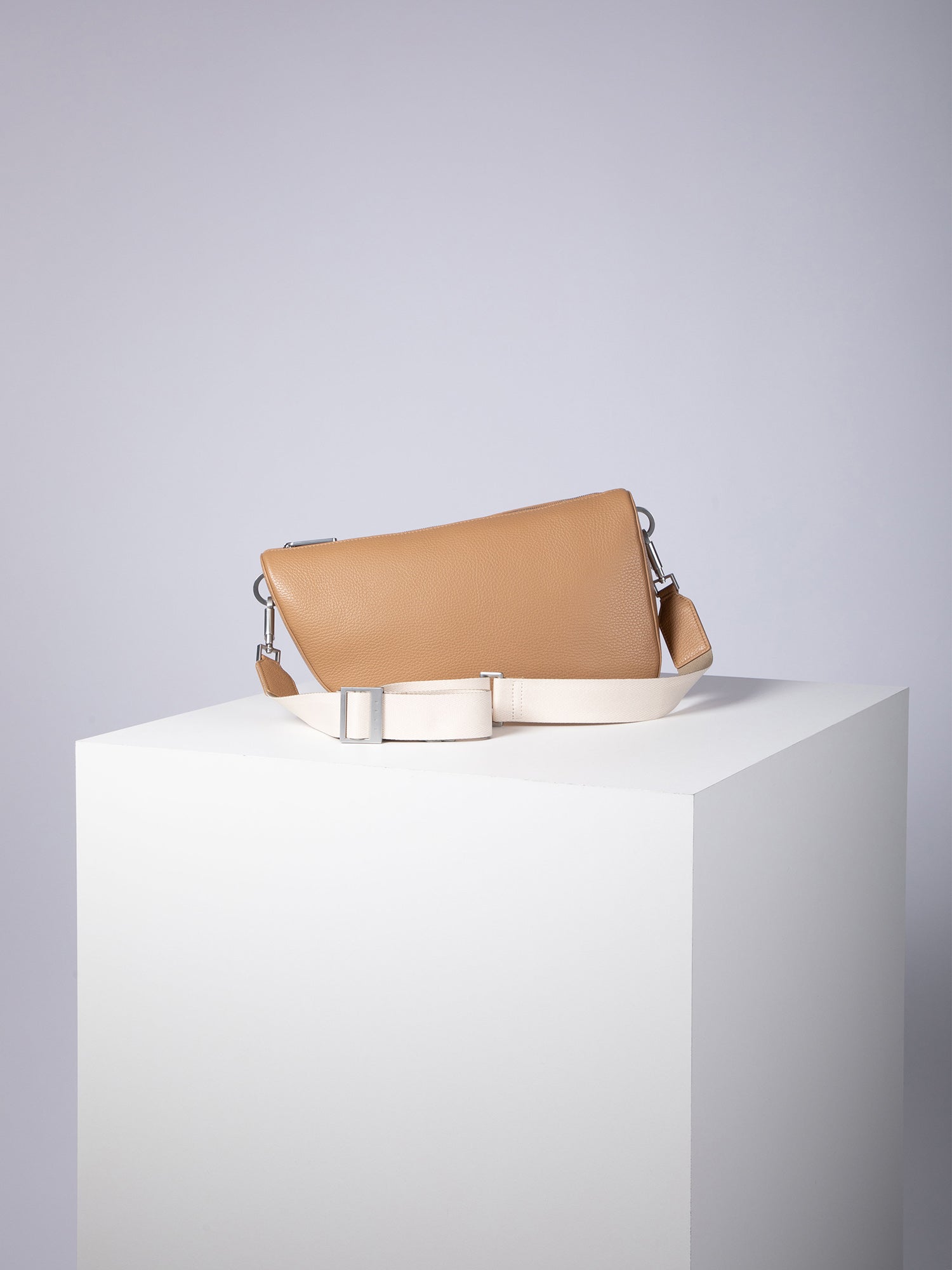 color:beige_ansicht:000000000000005_dokar:Z07_dokar-text:online inhalt