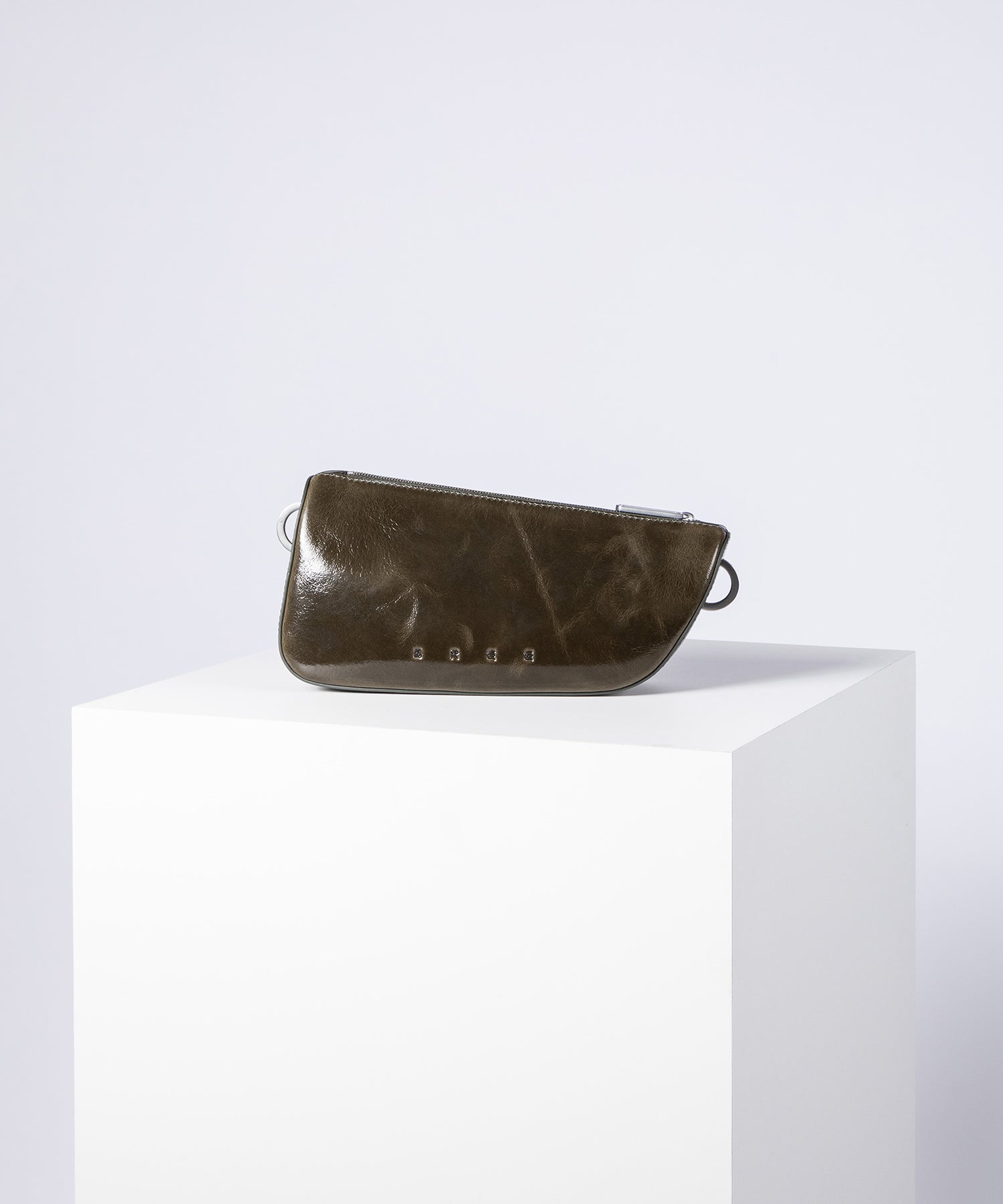 color:dark olive_ansicht:000000000000001_dokar:Z07_dokar-text:online inhalt