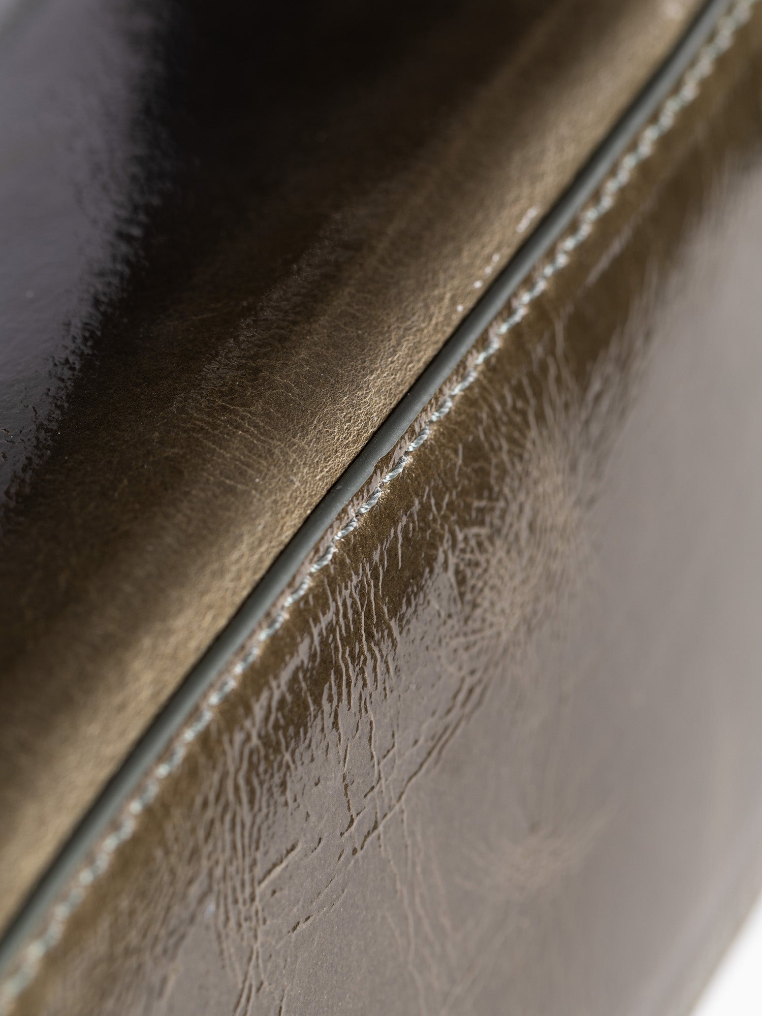 color:dark olive_ansicht:000000000000011_dokar:Z07_dokar-text:online inhalt