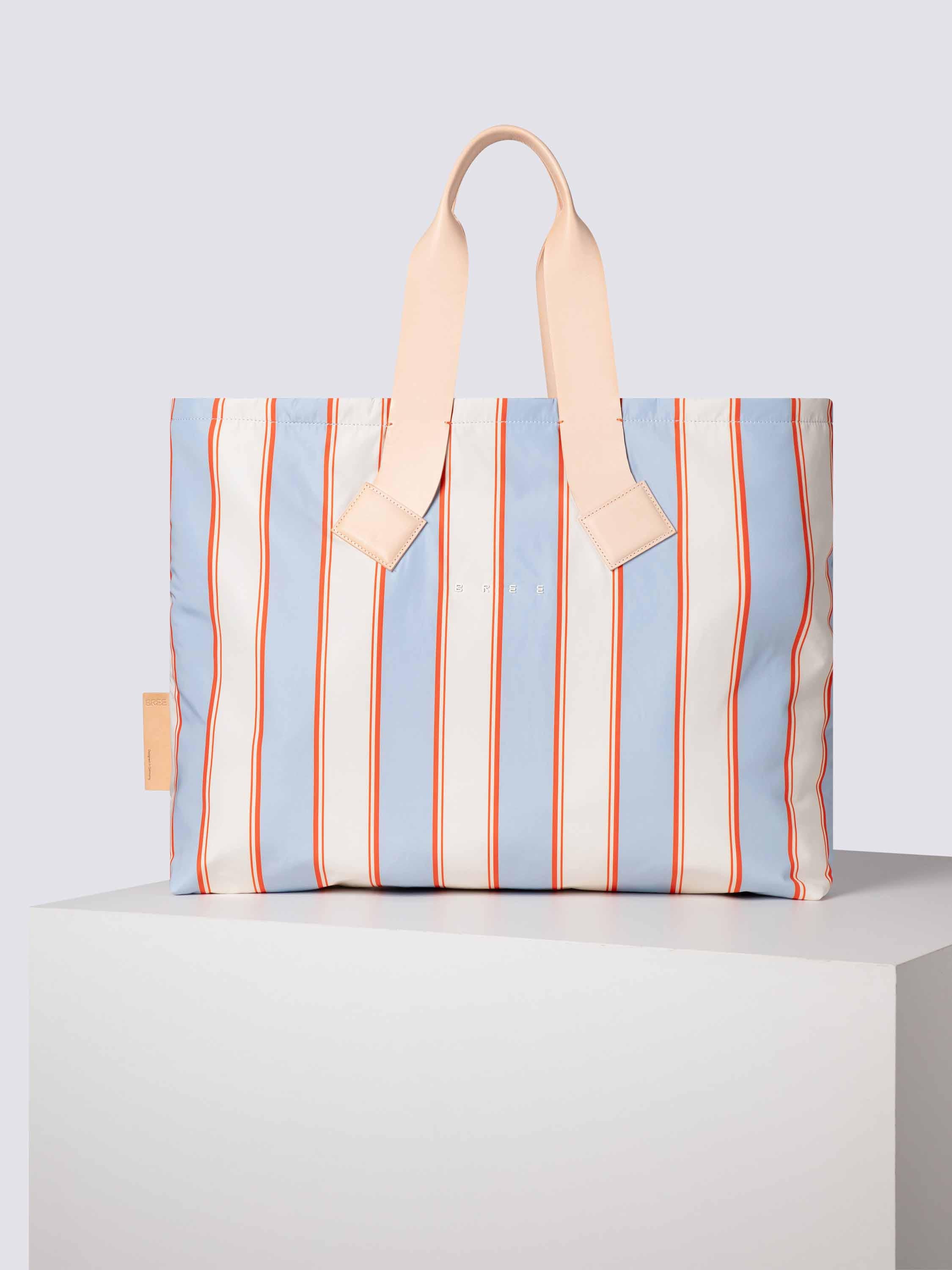 color:dark navy_ansicht:000000000000001_dokar:Z07_dokar-text:online inhalt