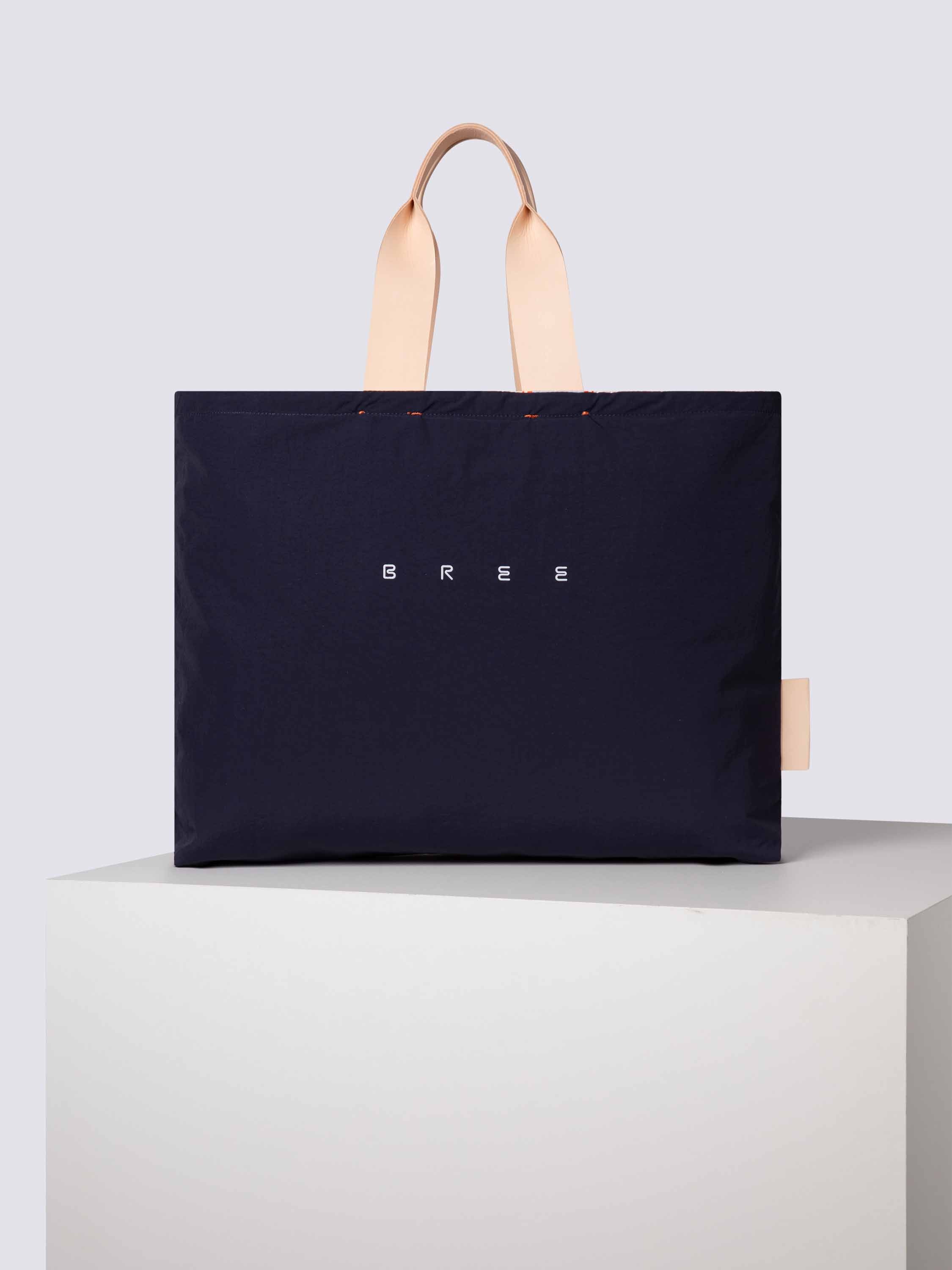 color:dark navy_ansicht:000000000000003_dokar:Z07_dokar-text:online inhalt