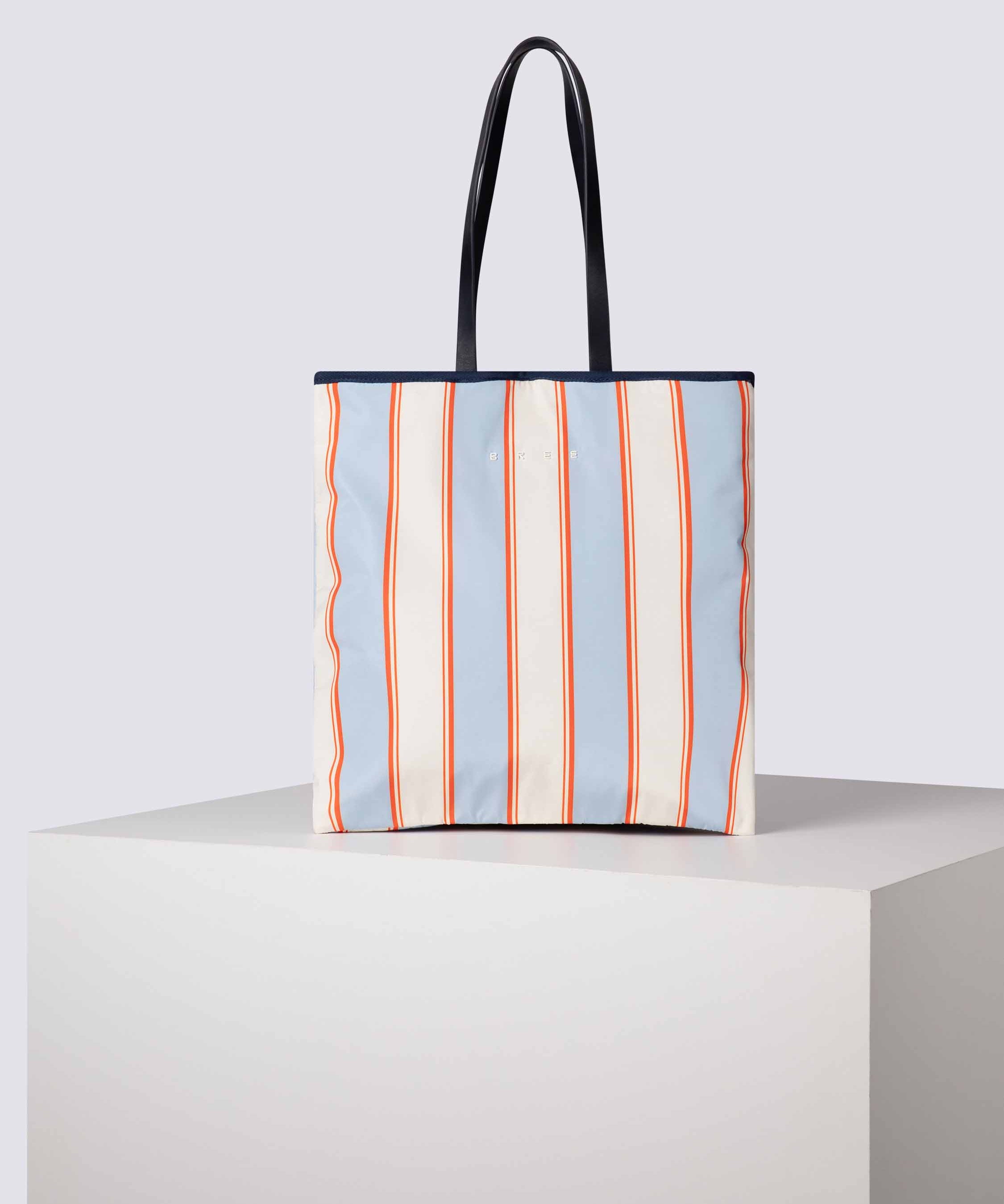 color:dark navy_ansicht:000000000000001_dokar:Z07_dokar-text:online inhalt