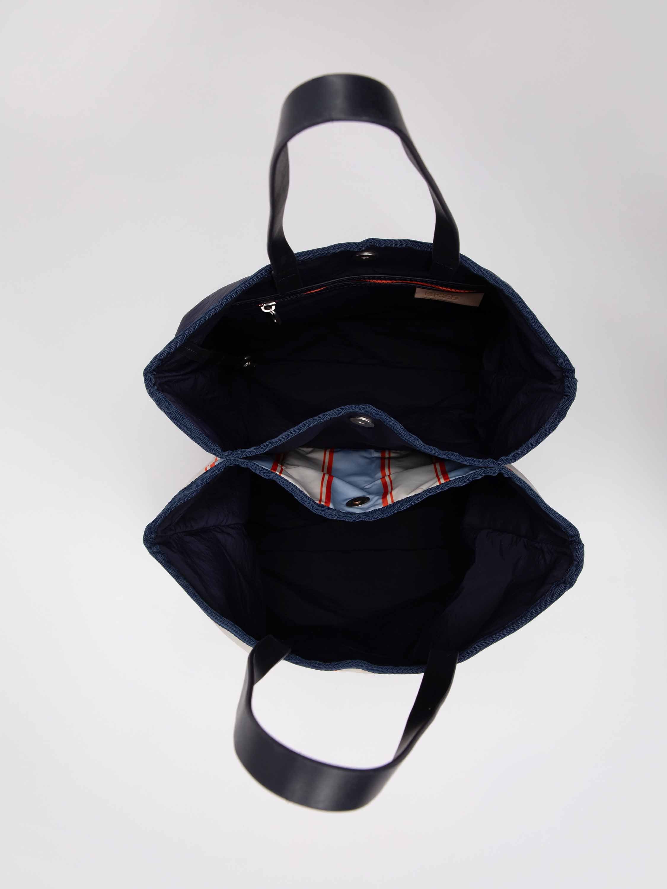color:dark navy_ansicht:000000000000004_dokar:Z07_dokar-text:online inhalt