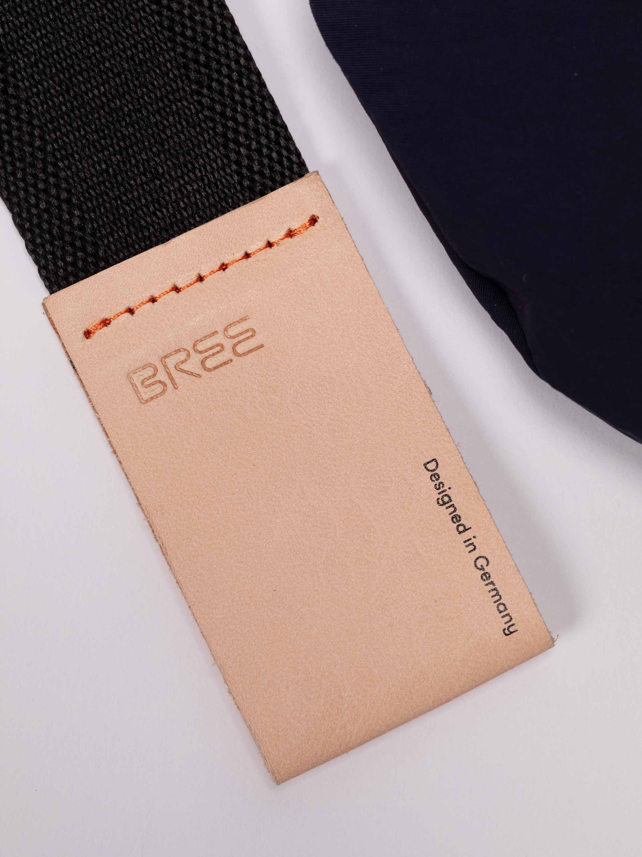 color:dark navy_ansicht:000000000000010_dokar:Z07_dokar-text:online inhalt