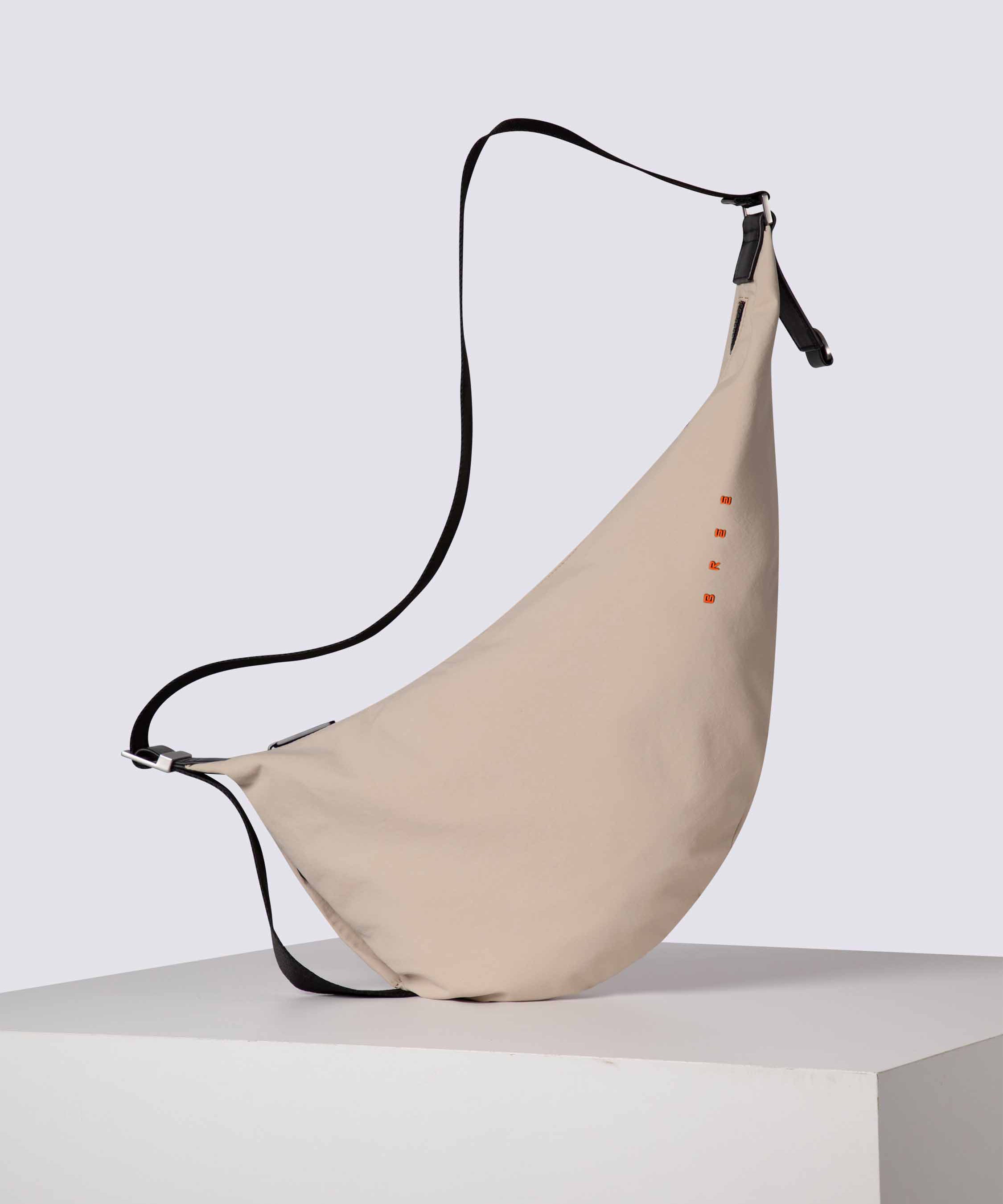 color:beige_ansicht:000000000000001_dokar:Z07_dokar-text:online inhalt